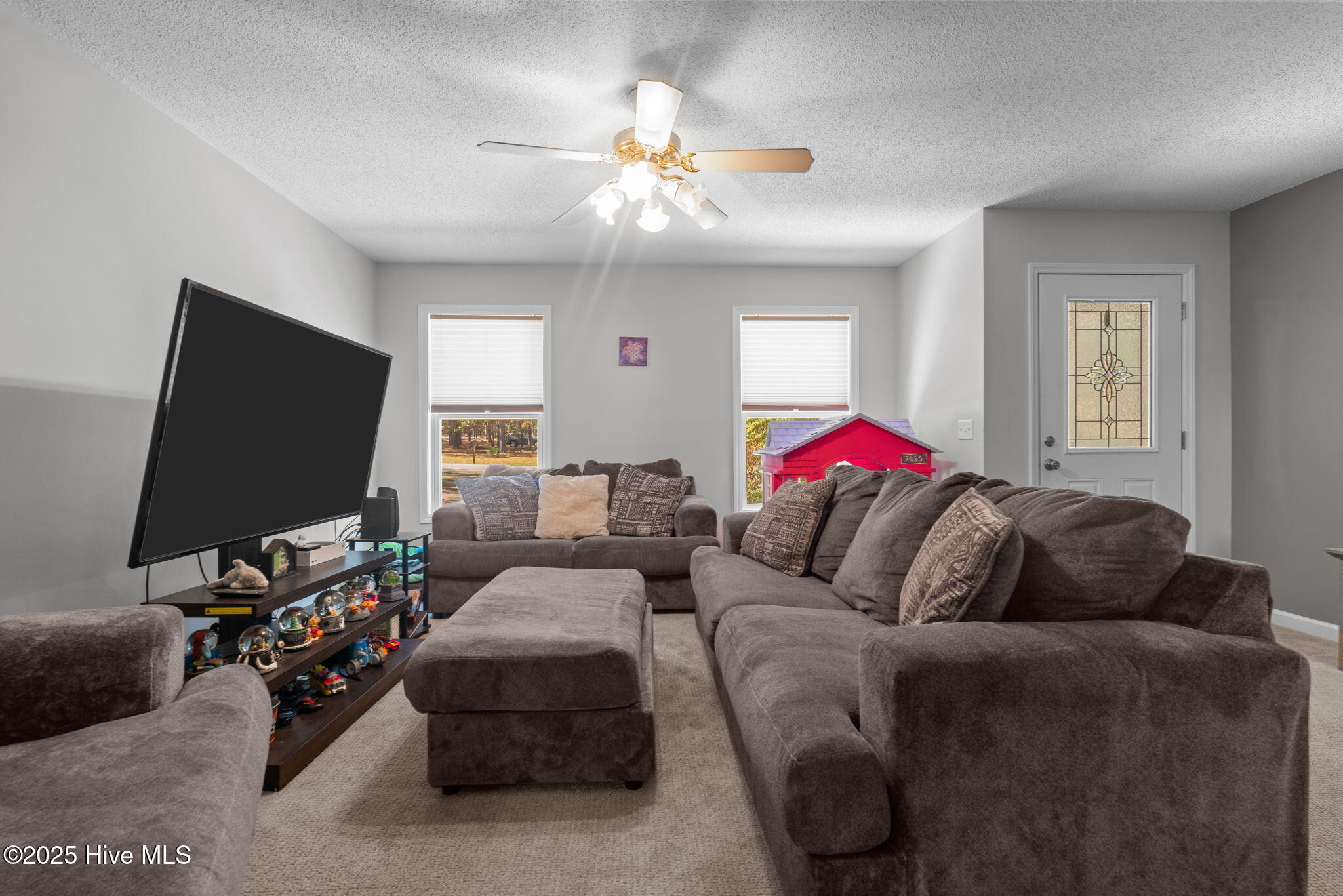215 N Pear Street
