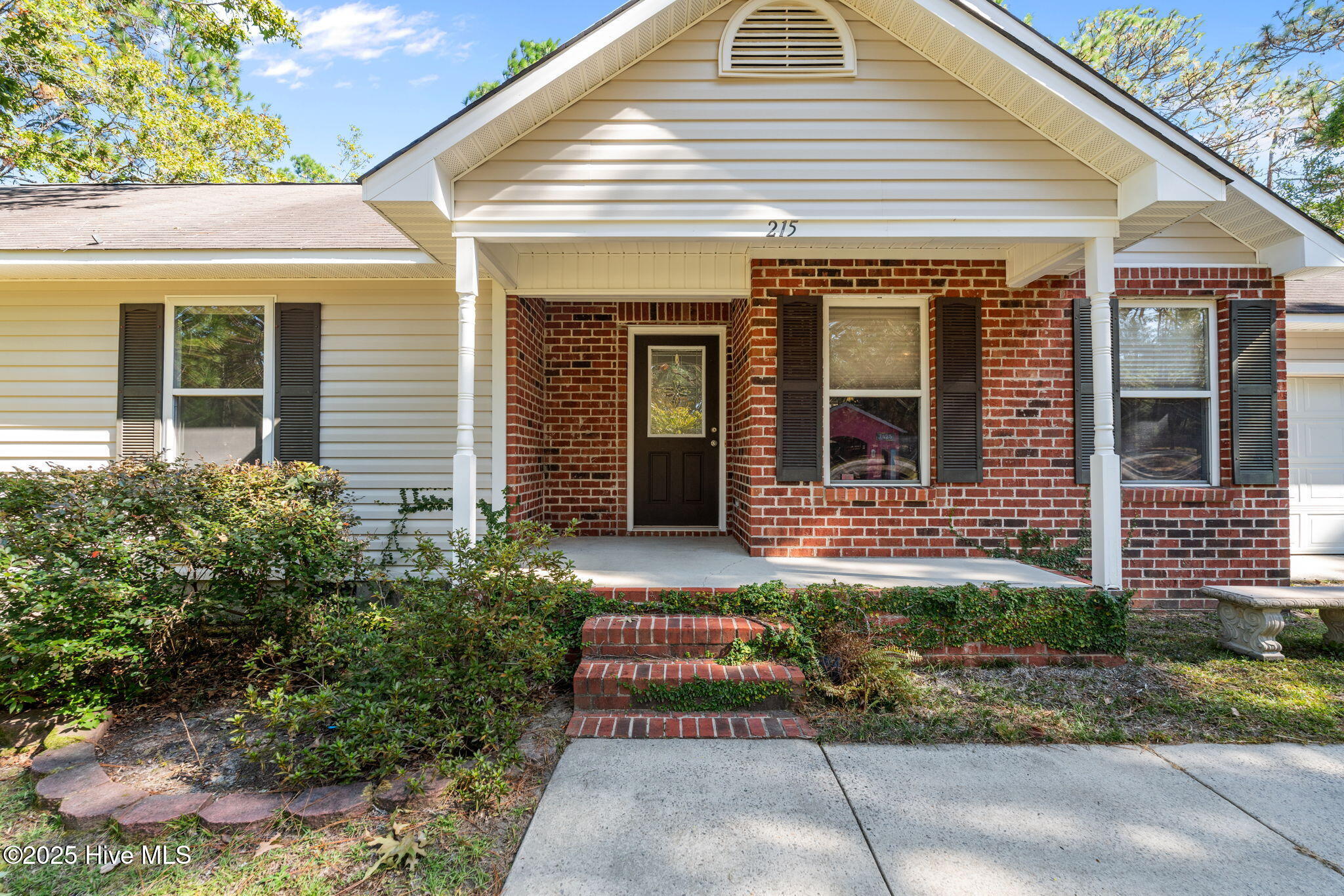 215 N Pear Street
