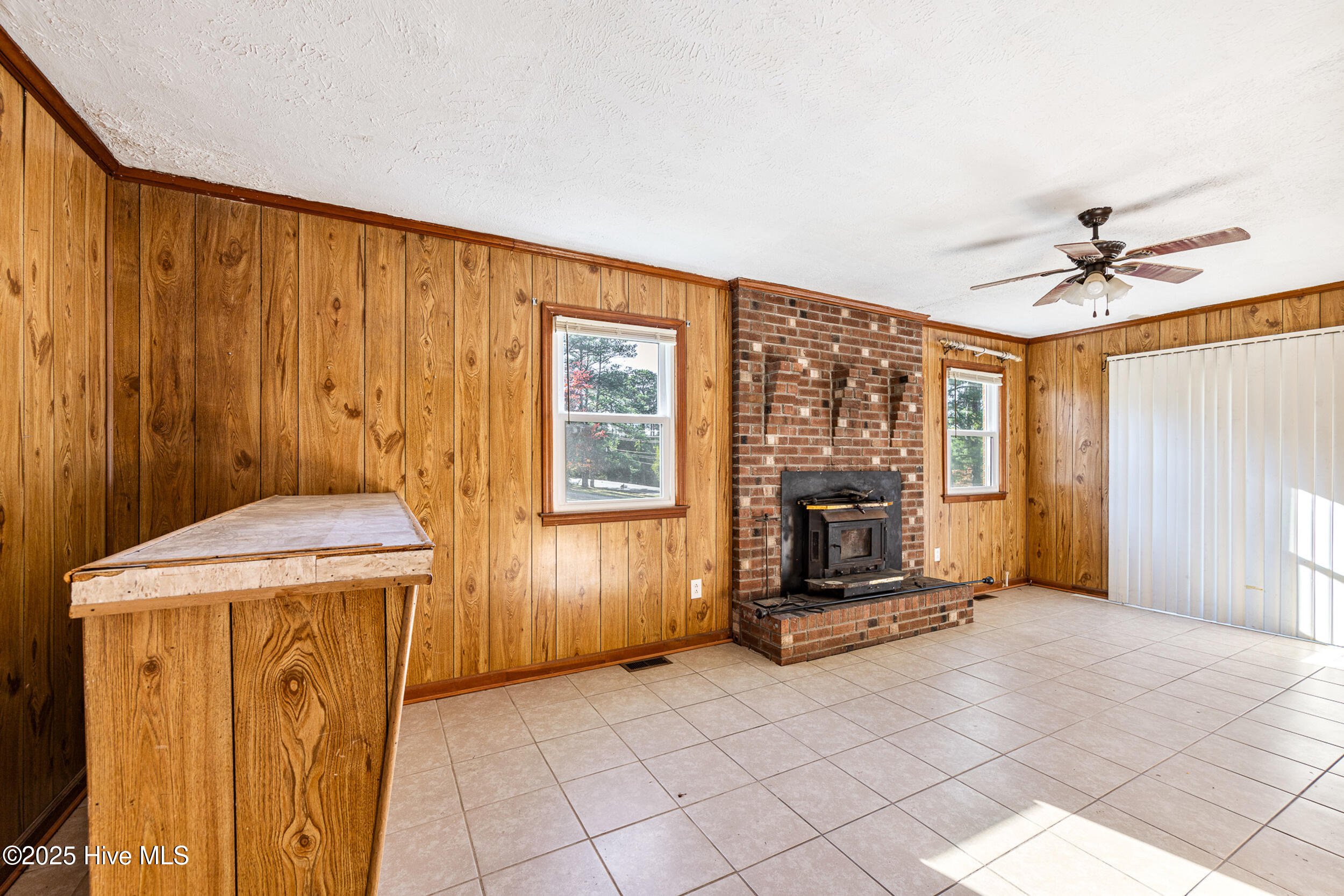 2400 Old Aberdeen Road