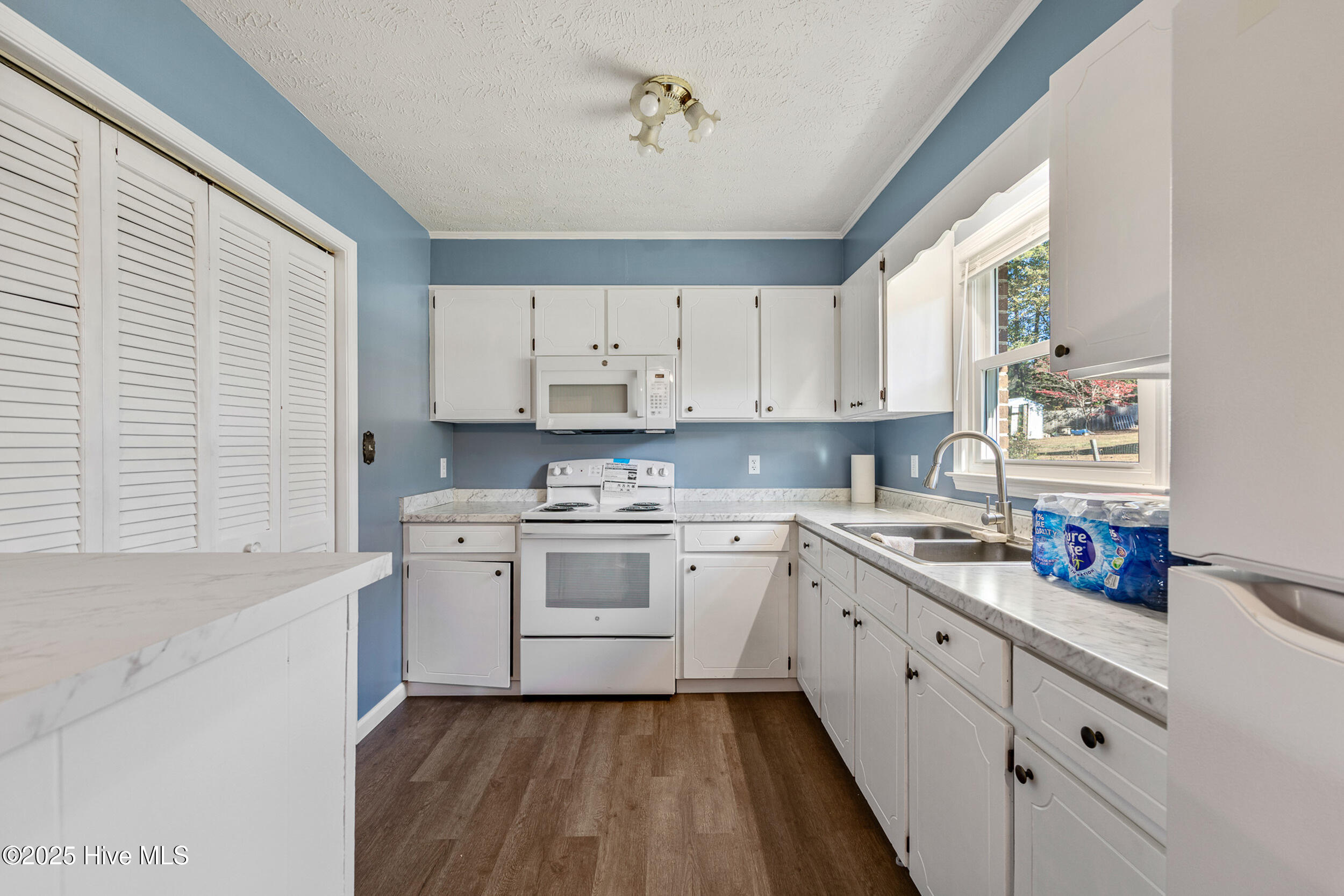 2400 Old Aberdeen Road