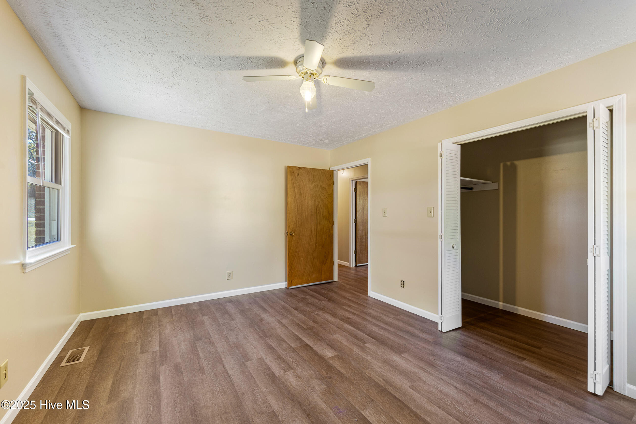 2400 Old Aberdeen Road