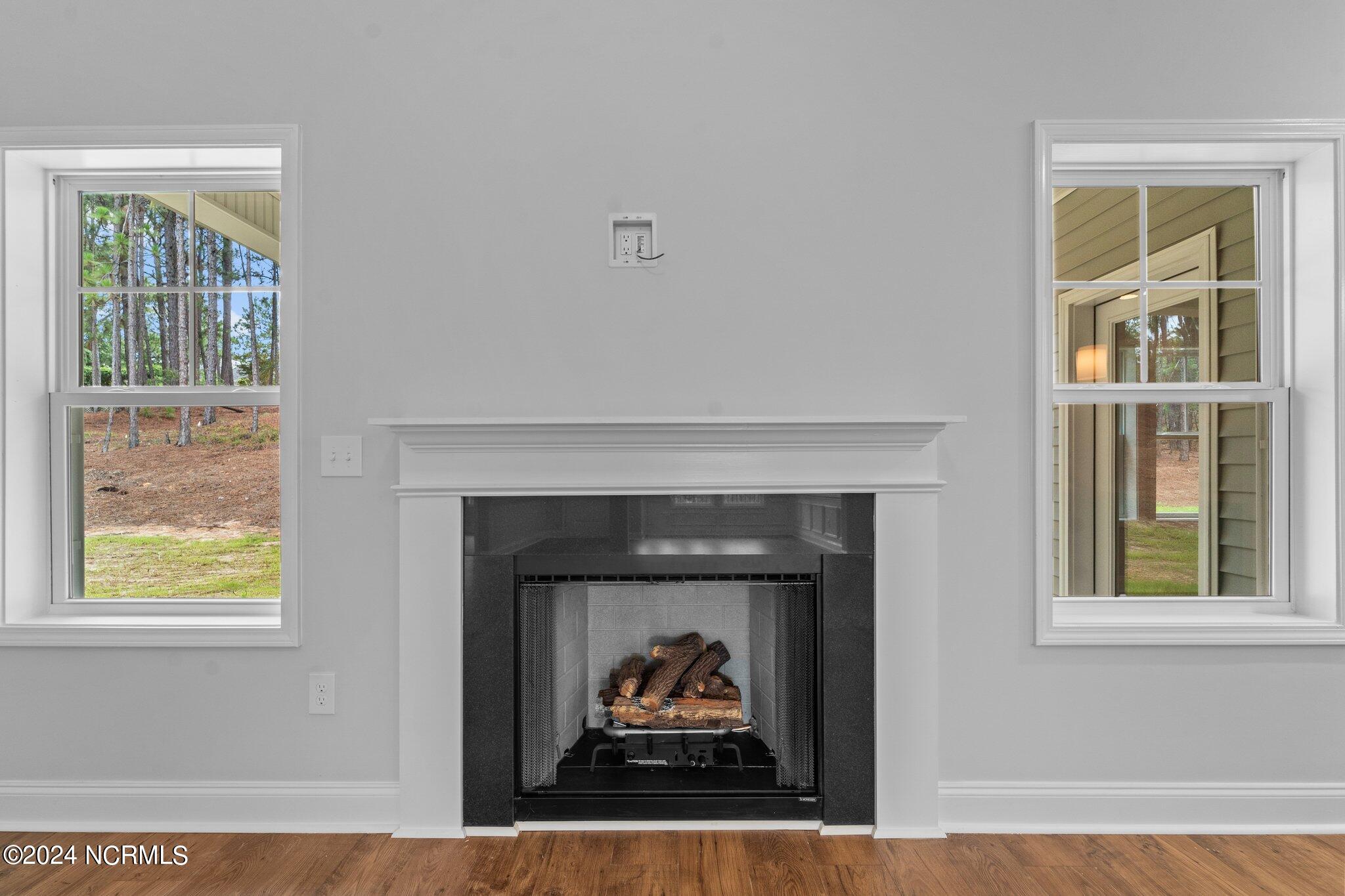 17 Woodland Circle