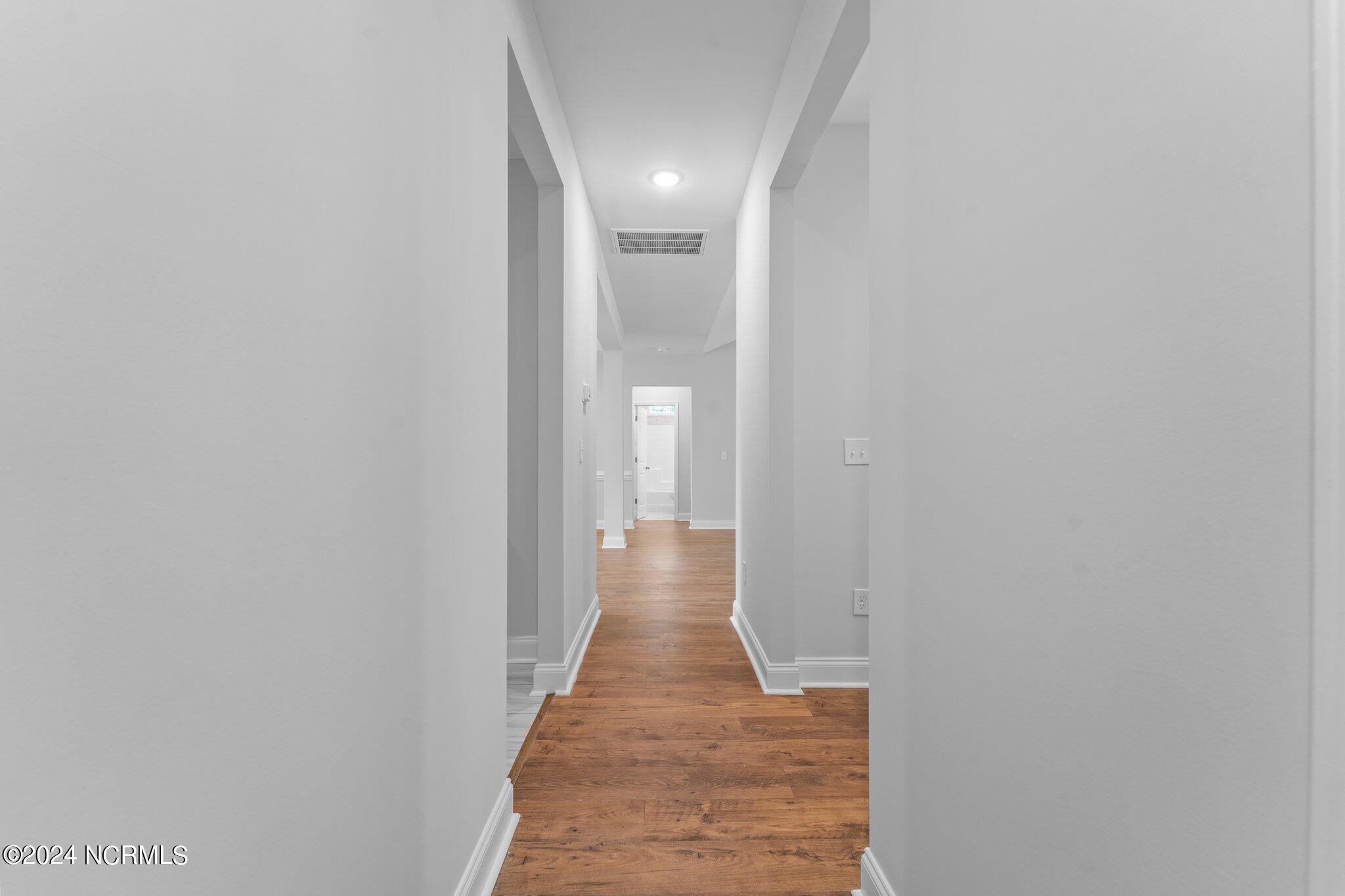 17 Woodland Circle