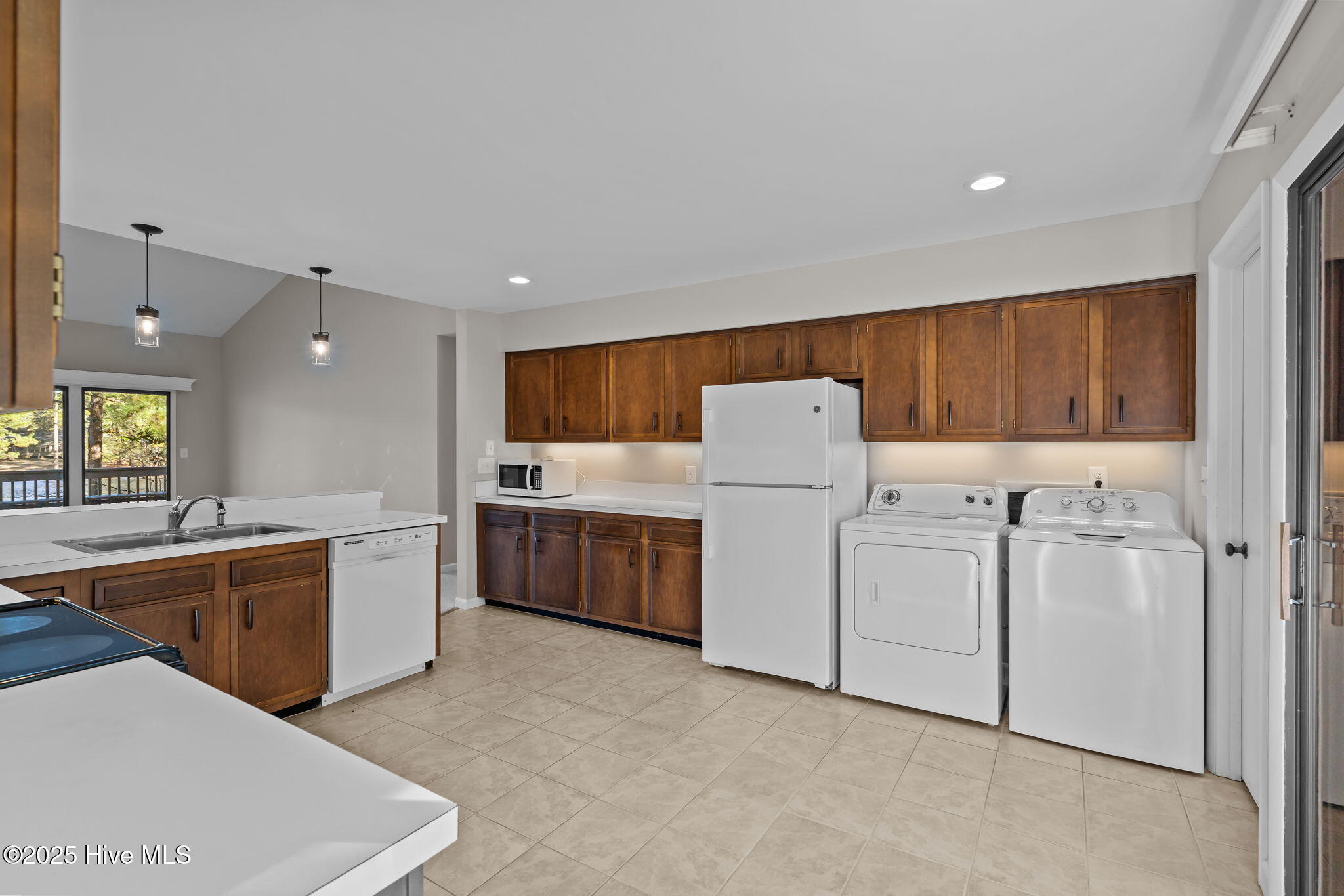 53 Cardinal Drive # B