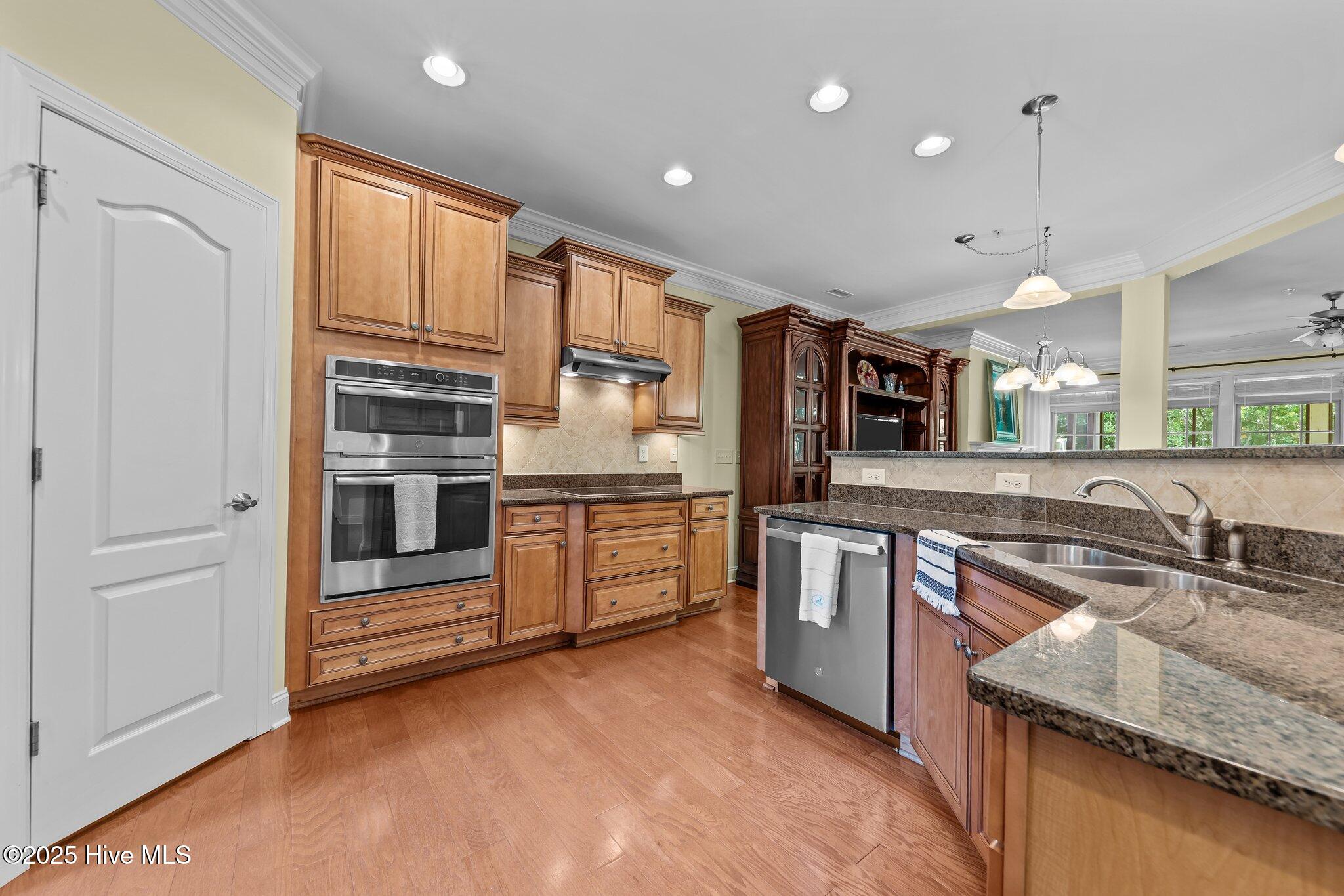 90 Shadow Creek Court