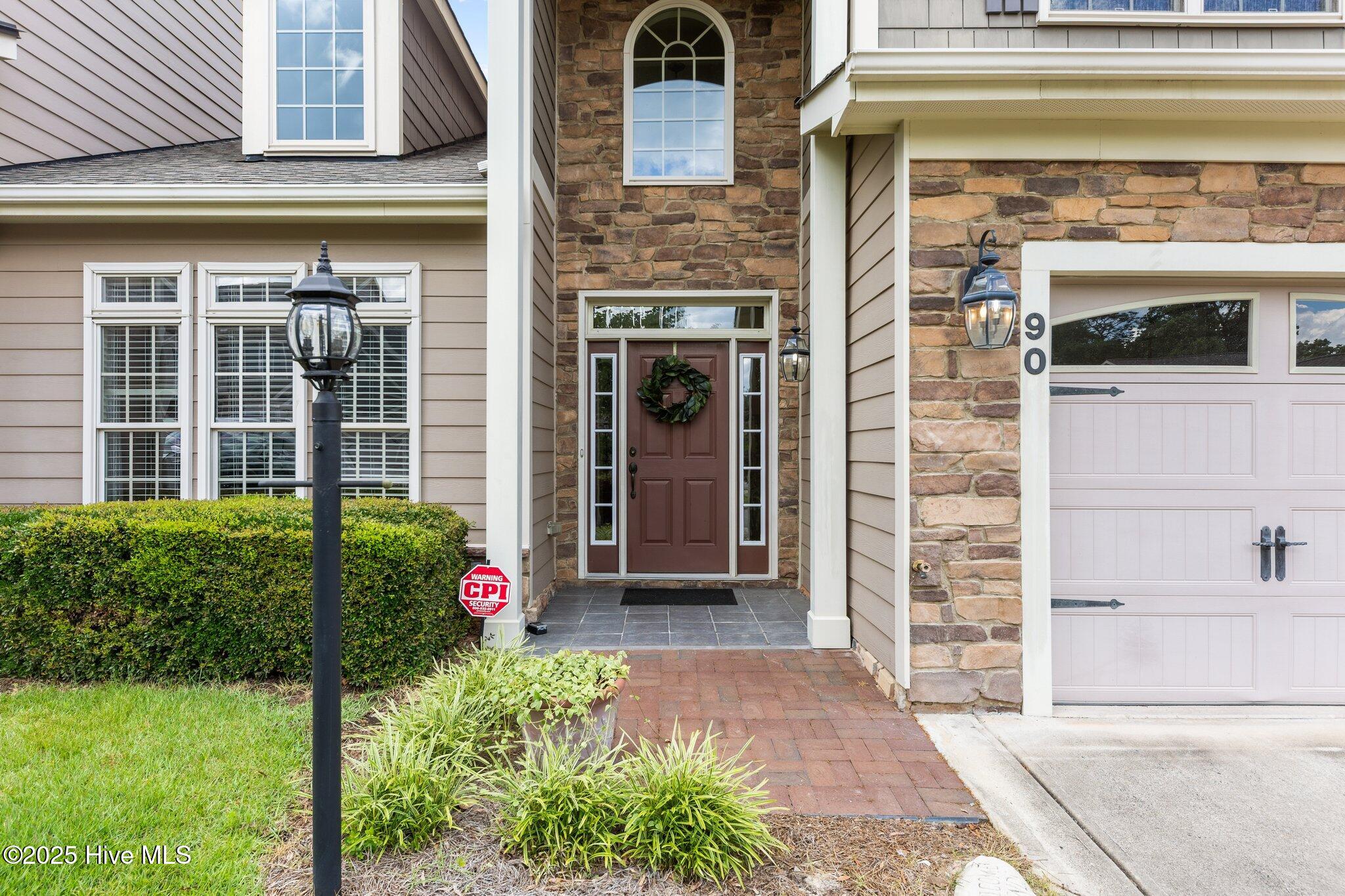 90 Shadow Creek Court