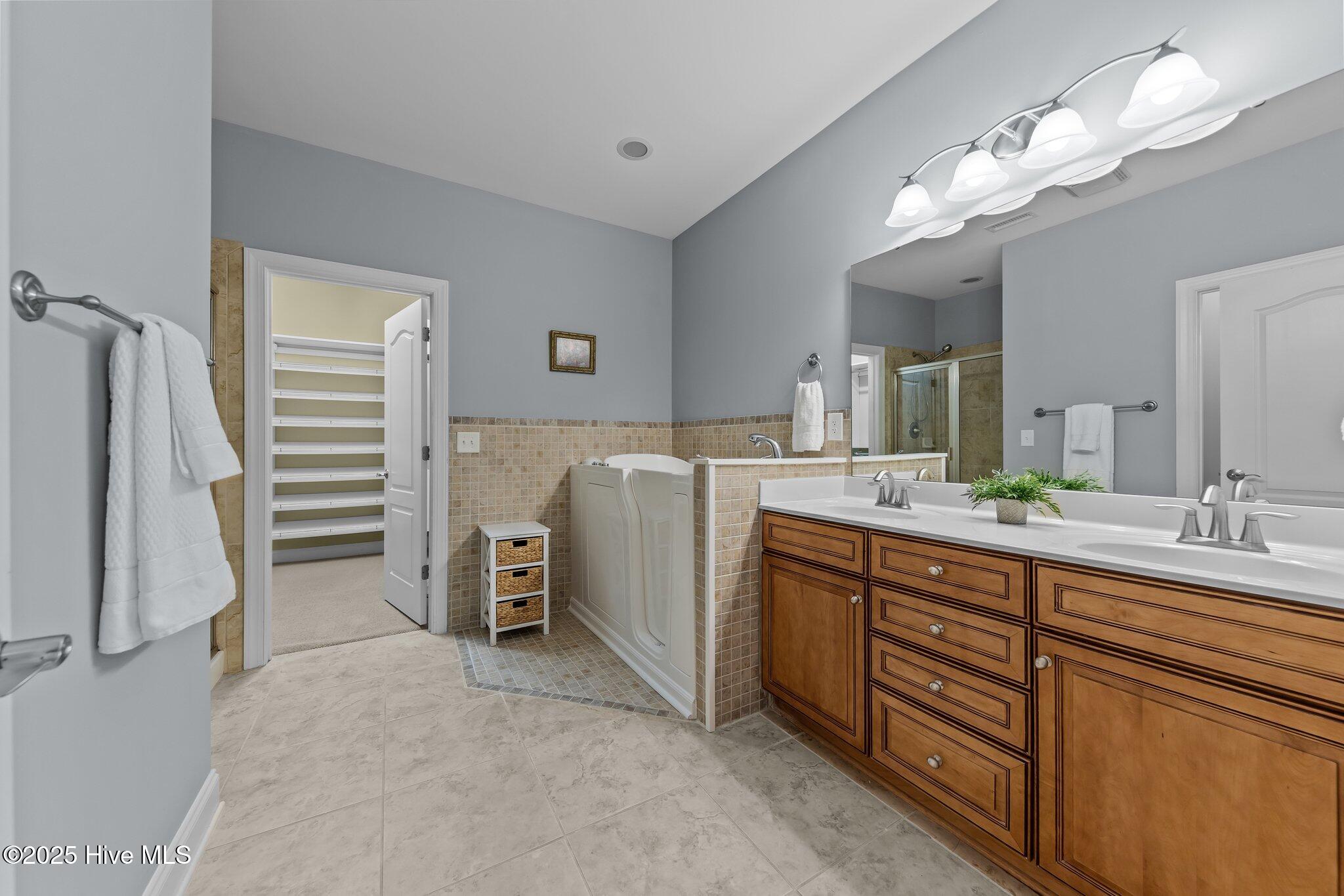 90 Shadow Creek Court