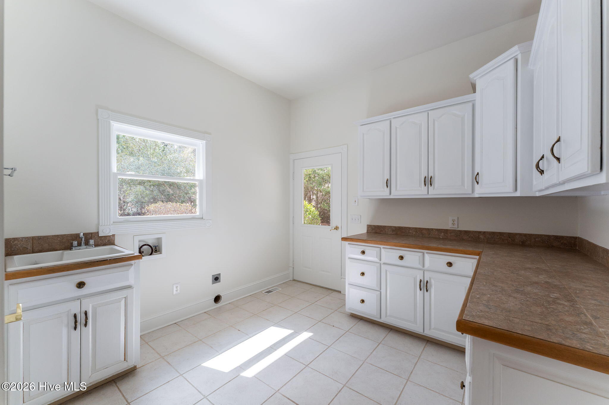 22 Lochmere Drive