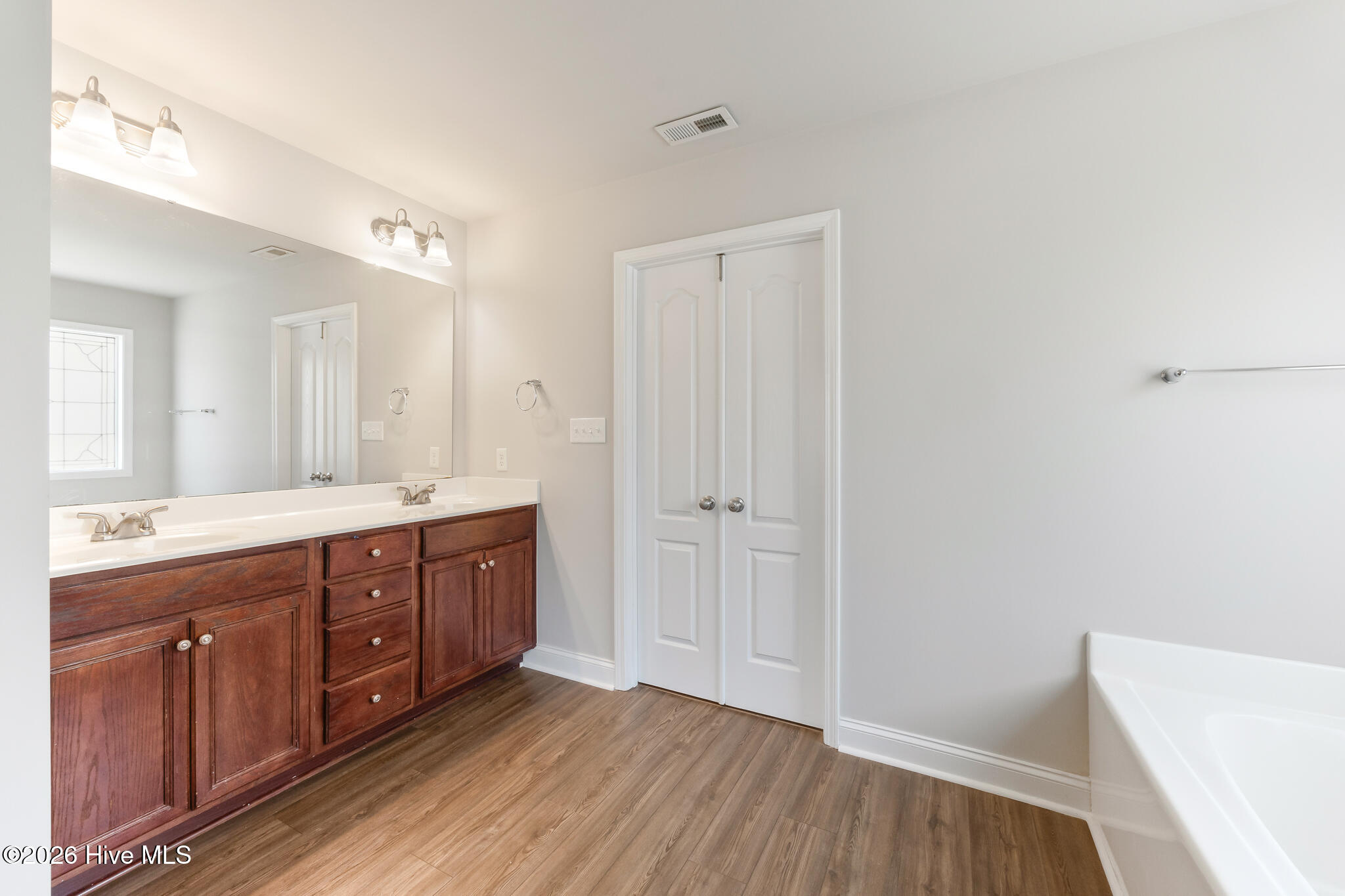 201 Rosslyn Chapel Lane