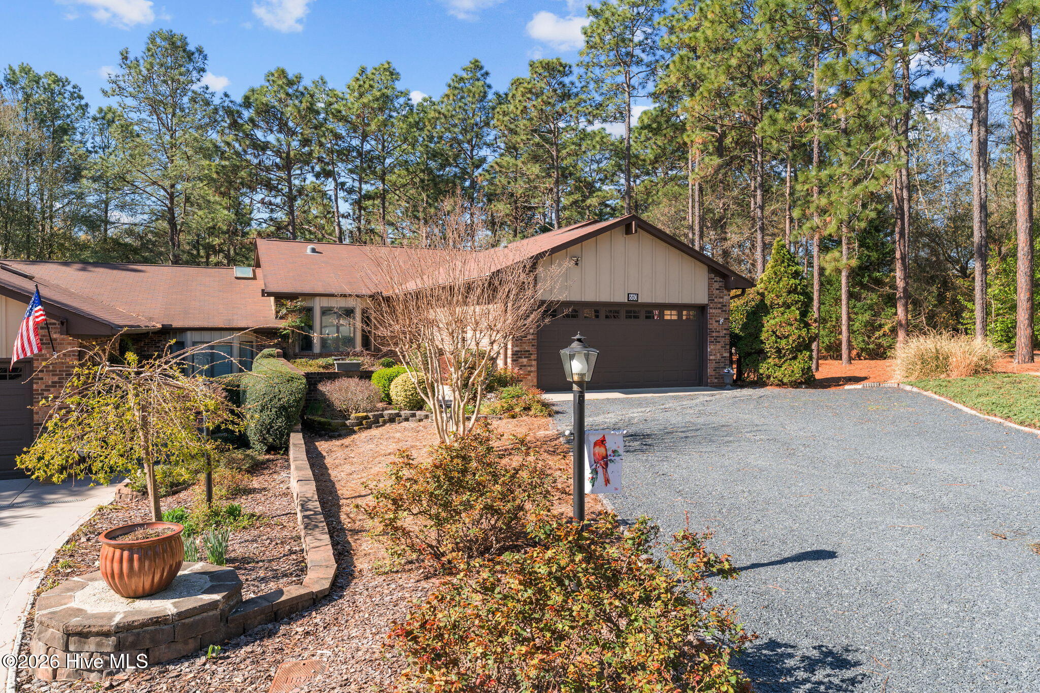 660 Redwood Drive