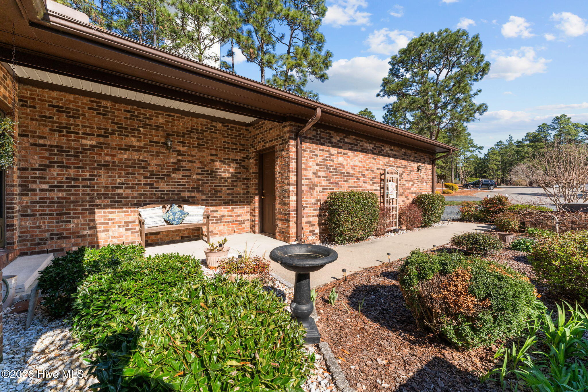 660 Redwood Drive