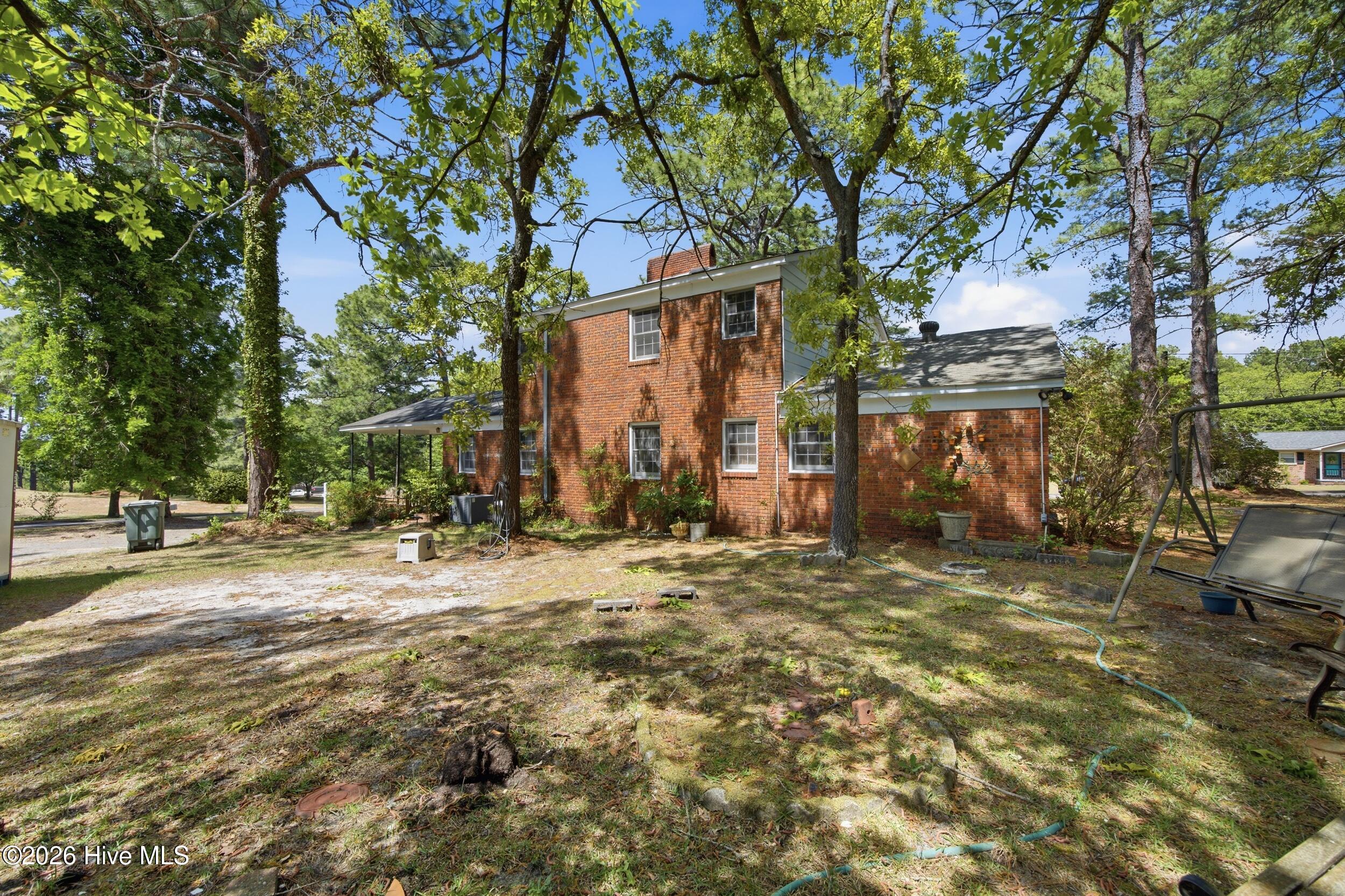 1205 Rollins Avenue