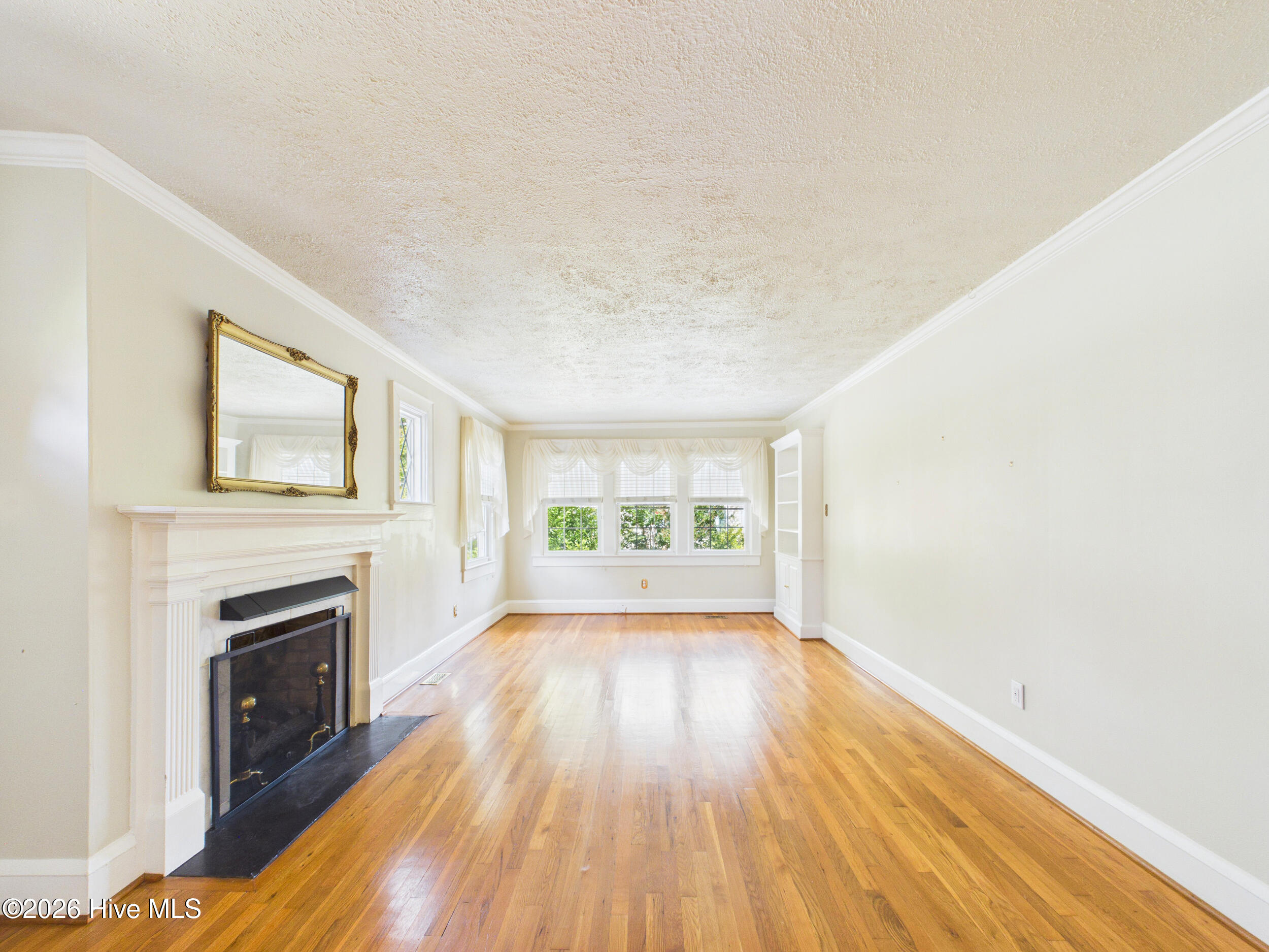 409 Myrtle Avenue