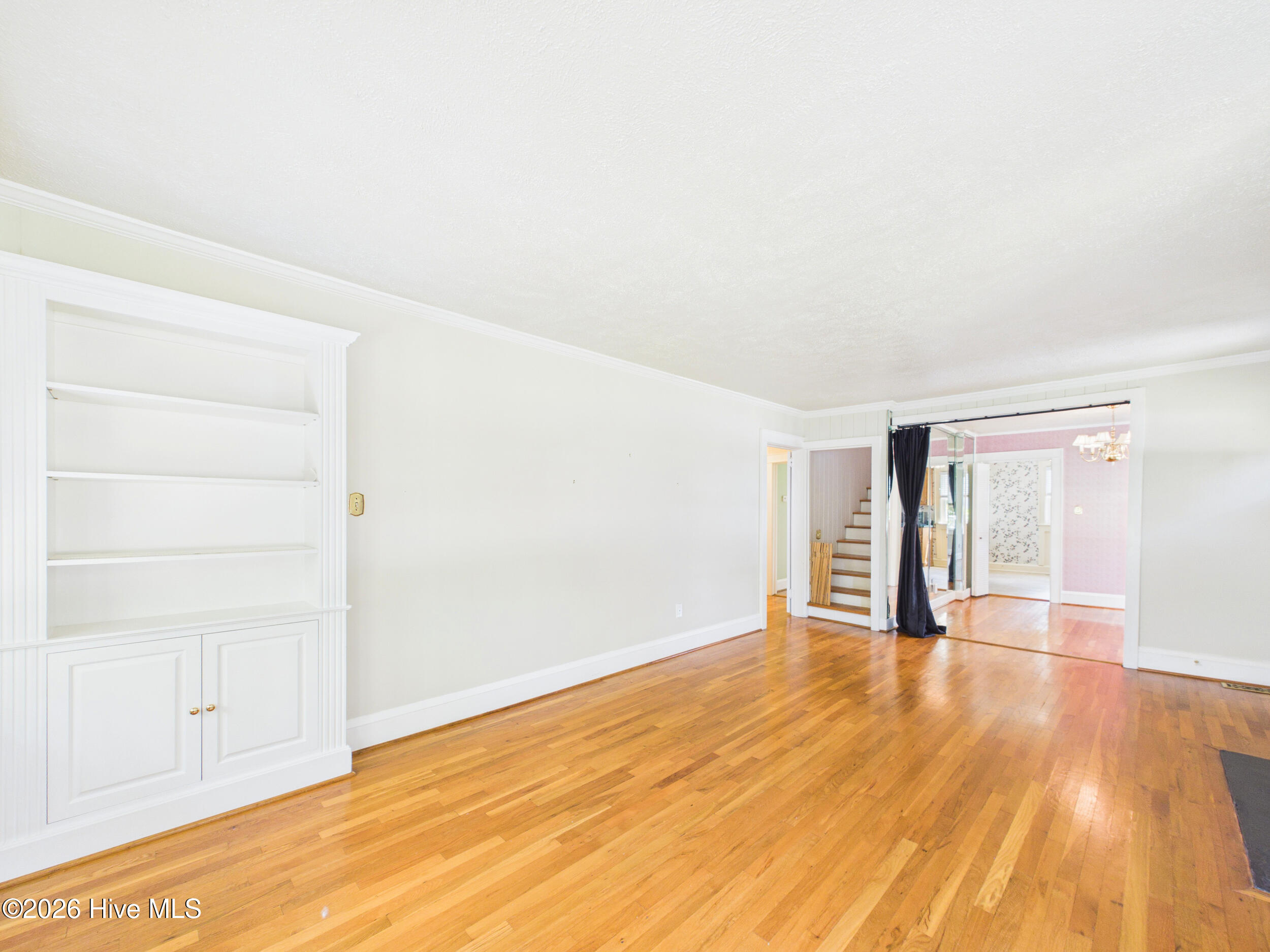 409 Myrtle Avenue