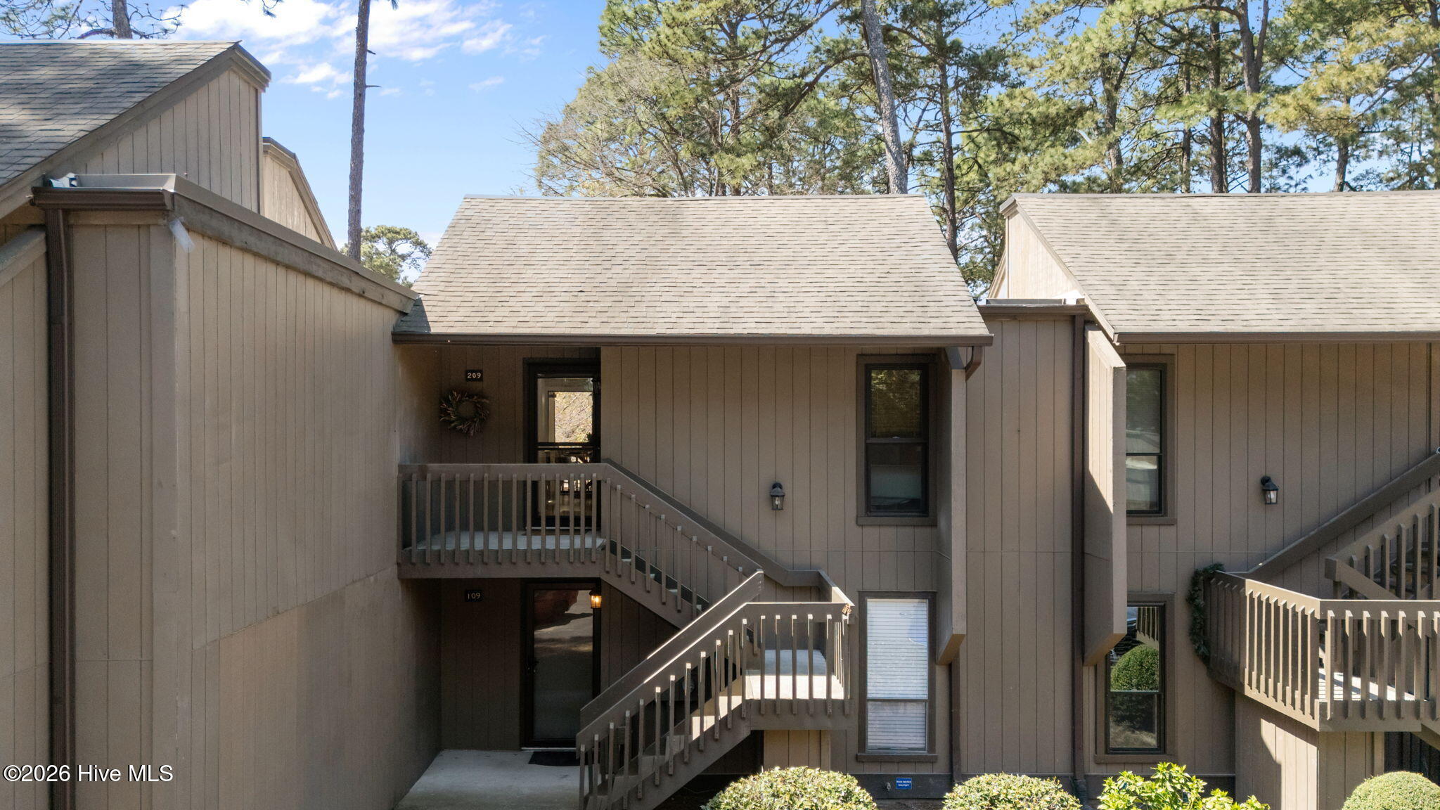 10 Pine Tree Road 00028582209 # 209