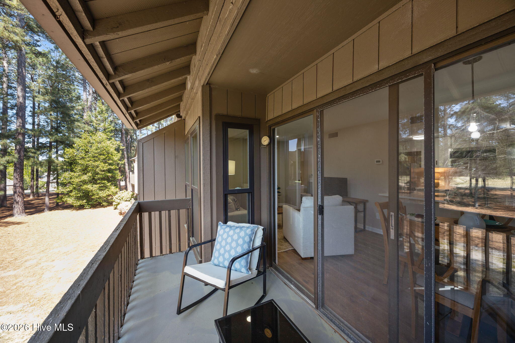 10 Pine Tree Road 00028582209 # 209
