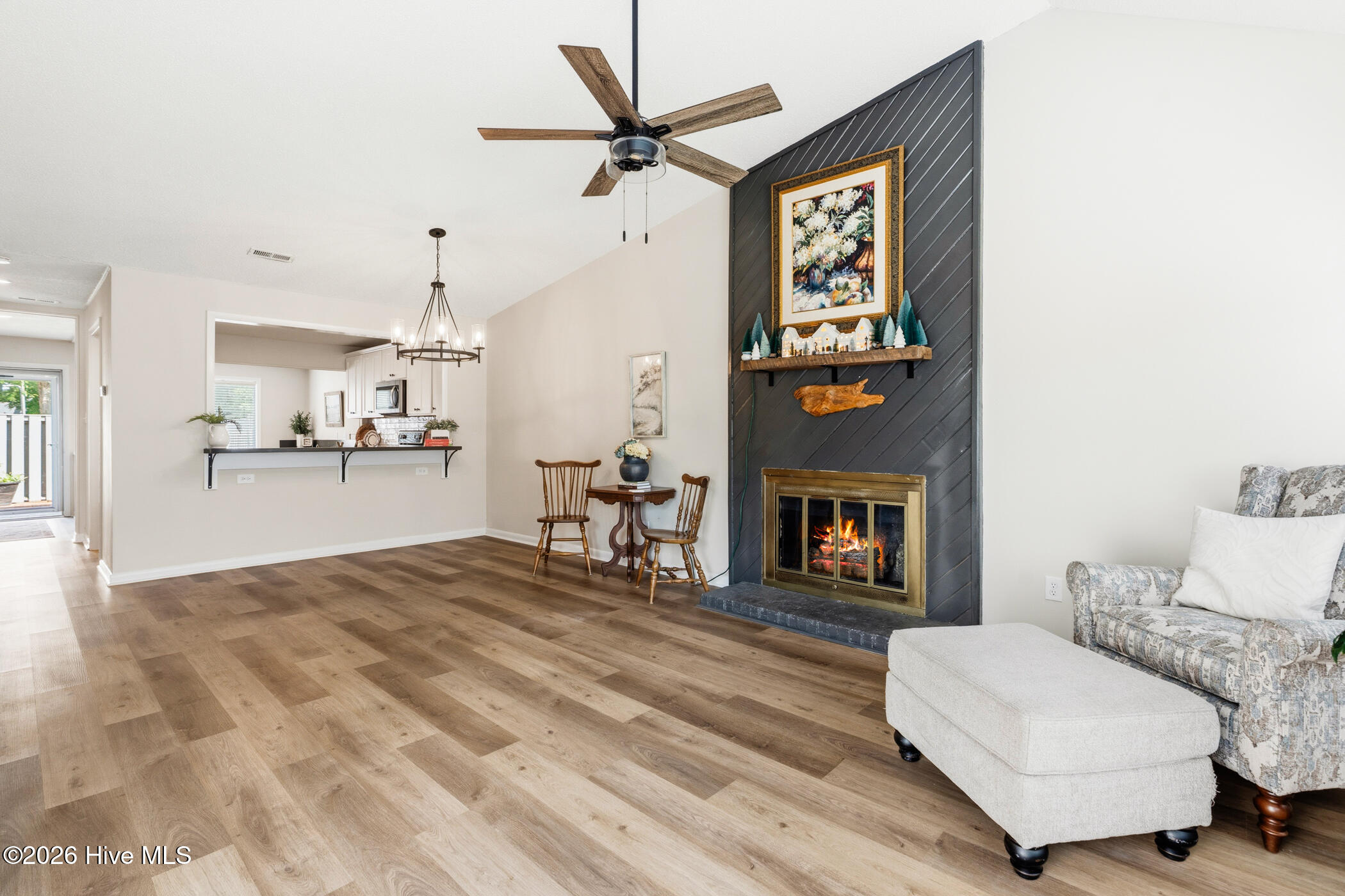 122 Mallard Cove # B