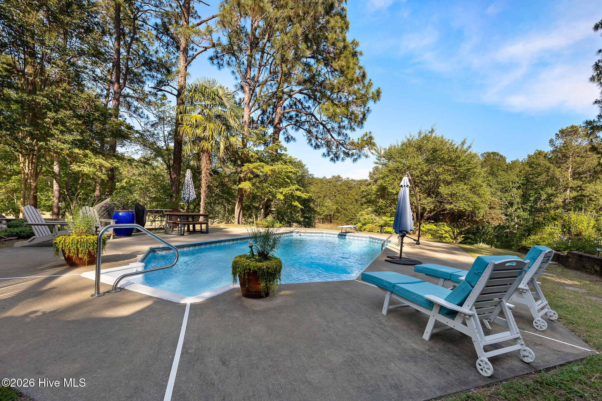 184 Weaver Road