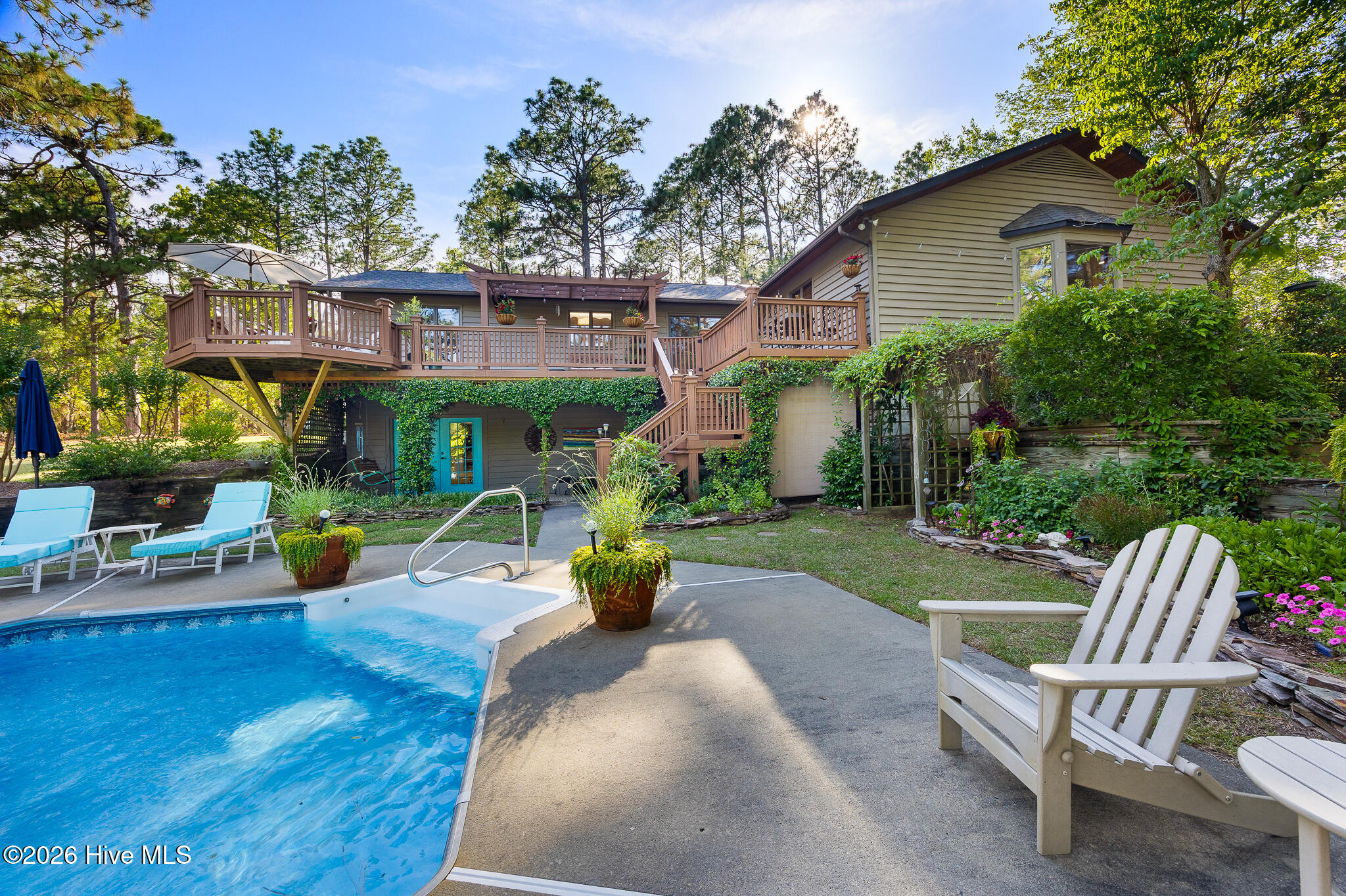 184 Weaver Road