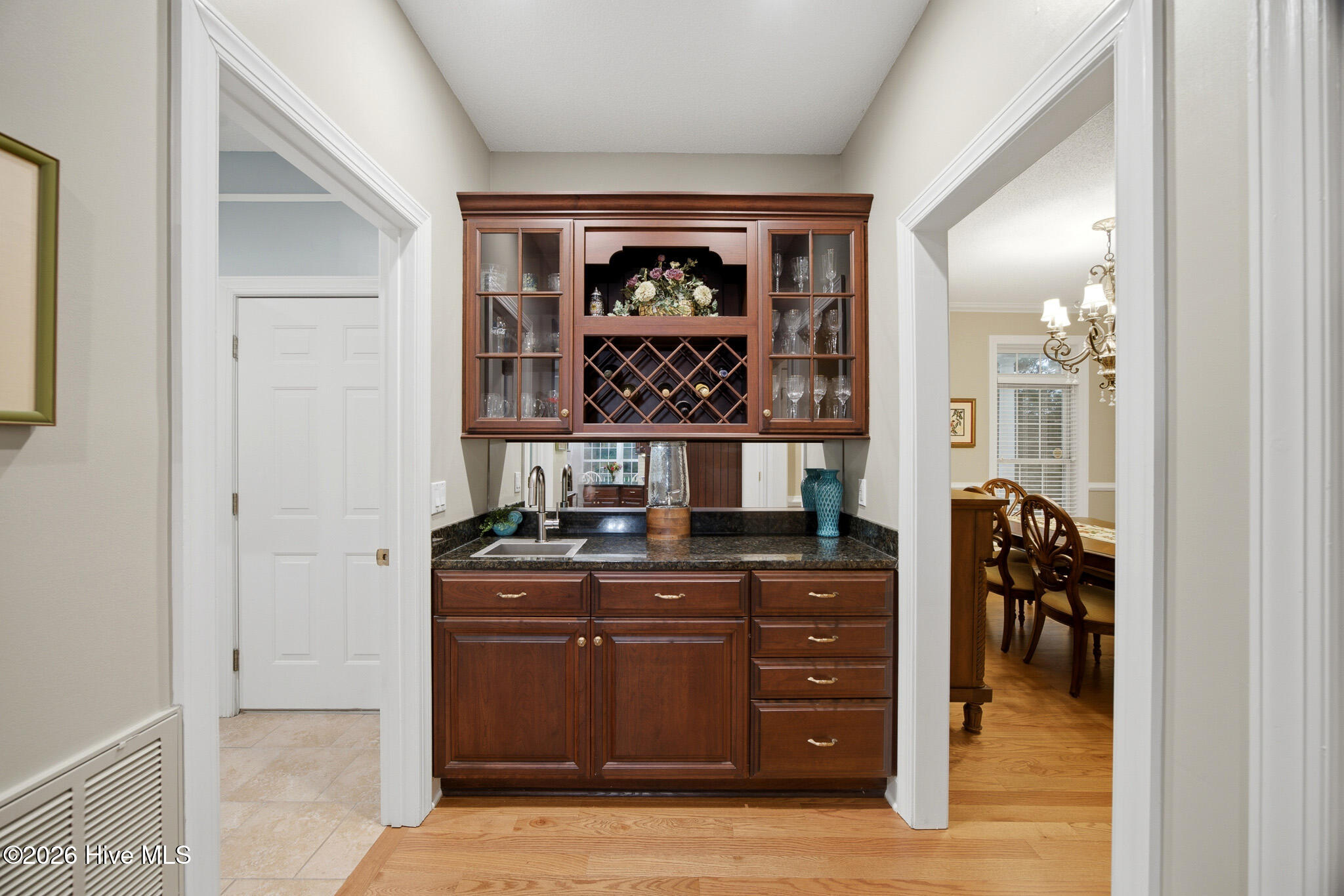 83 Sakonnet Trail