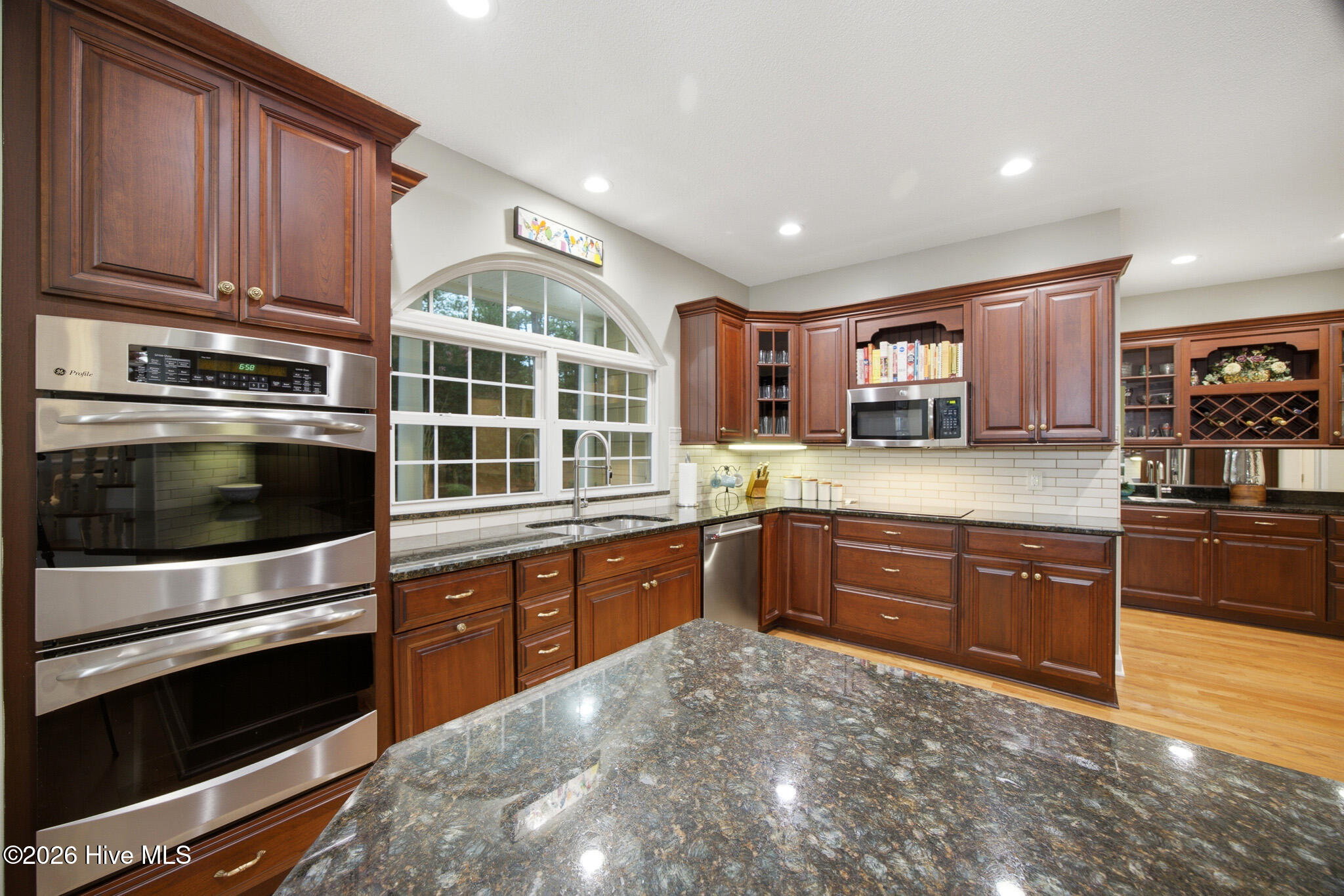 83 Sakonnet Trail