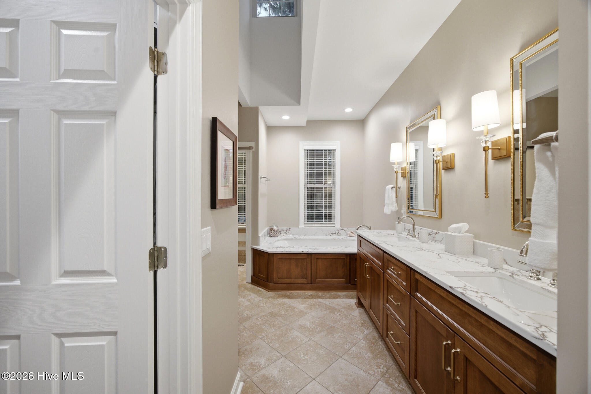 83 Sakonnet Trail