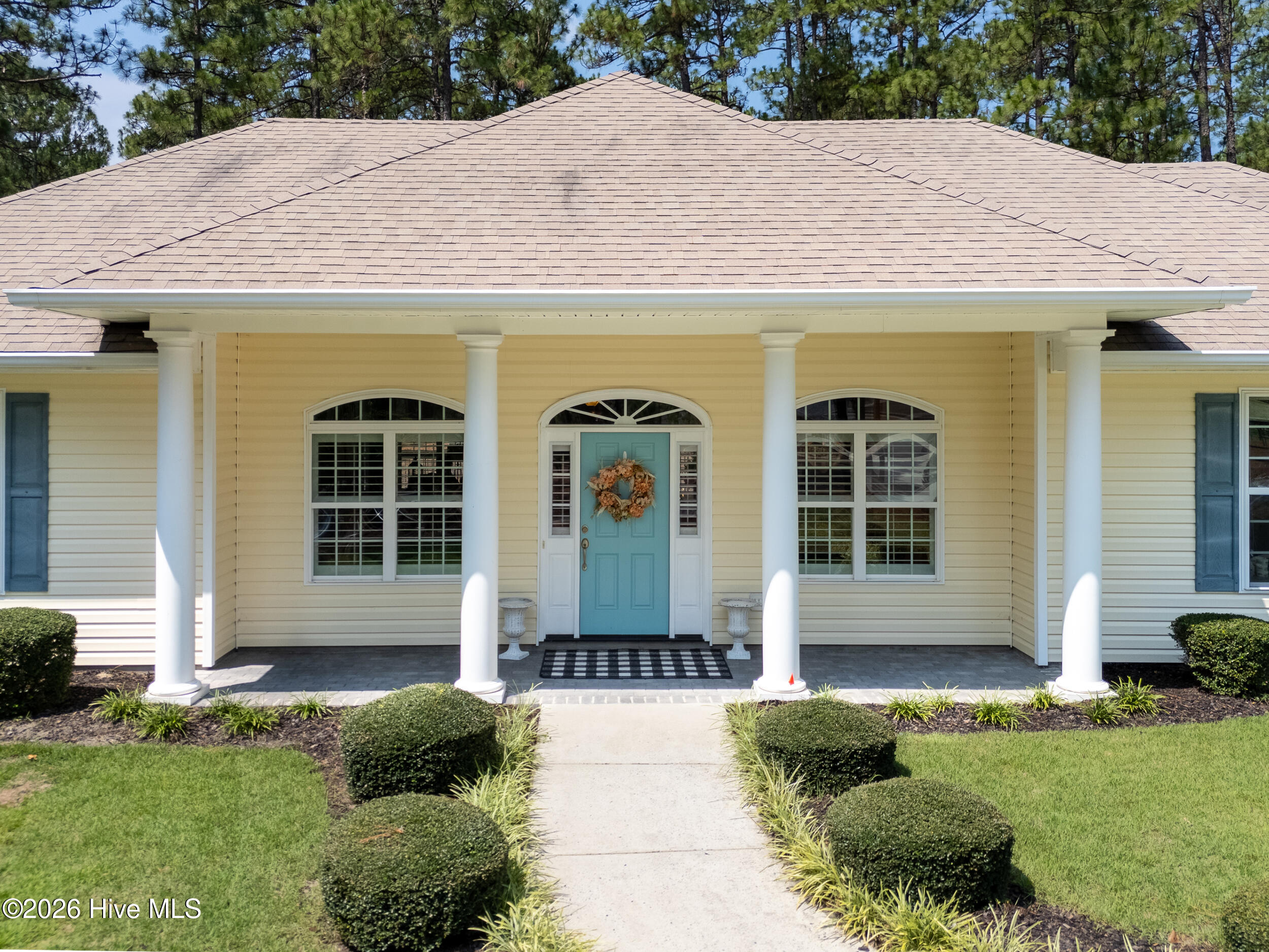 24 S Shamrock Drive
