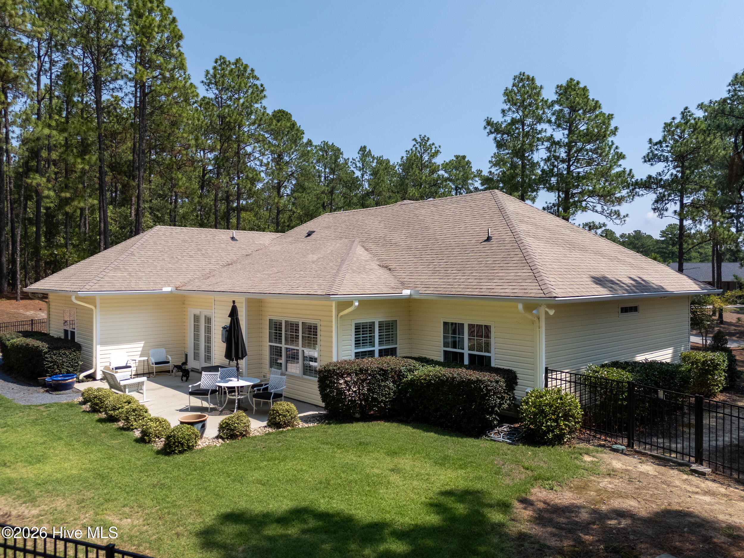 24 S Shamrock Drive