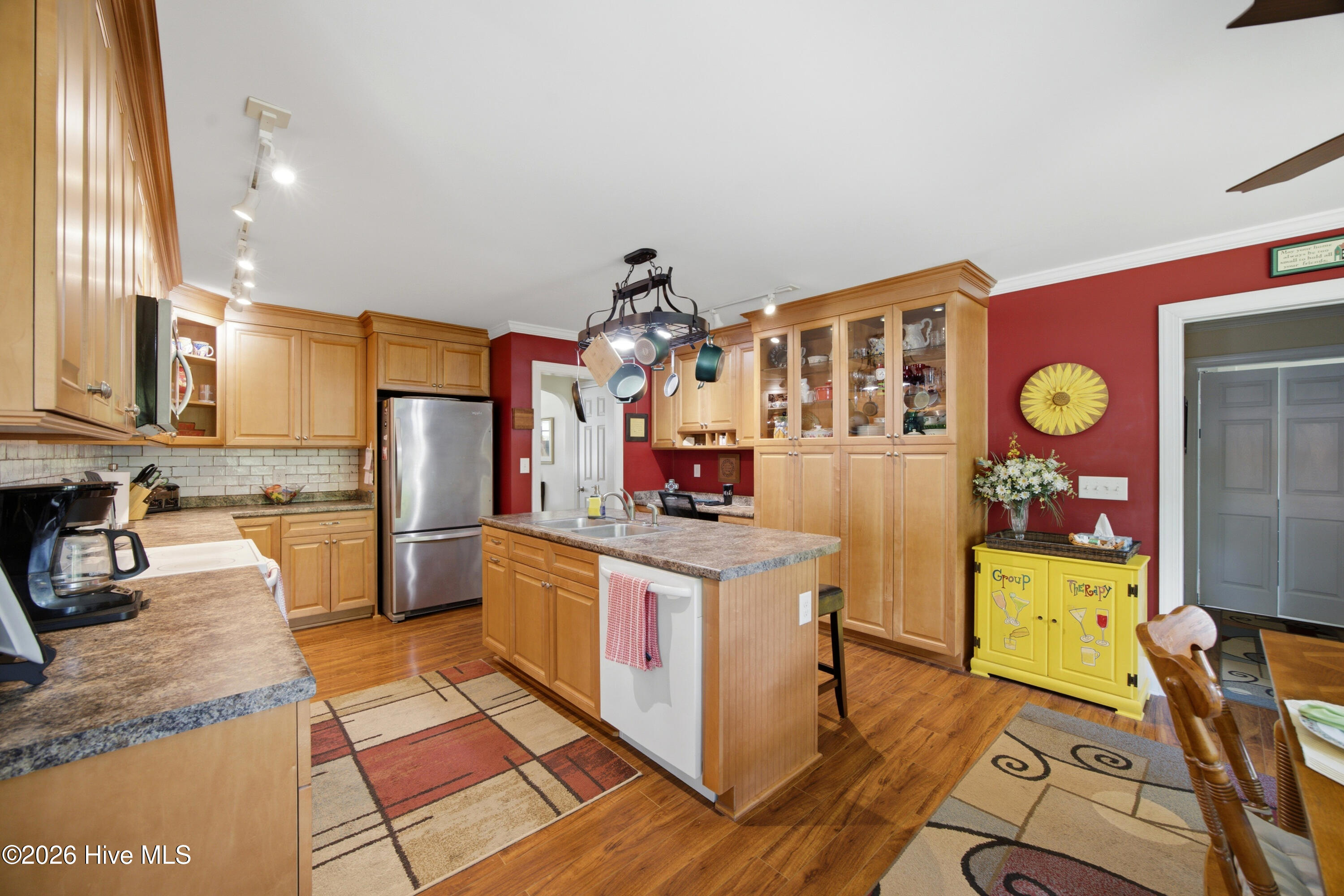 1301 N Poplar Street