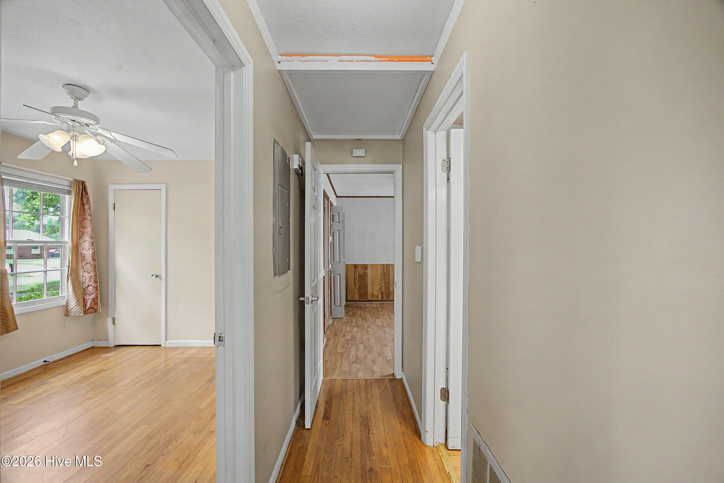 924 Montclair Avenue