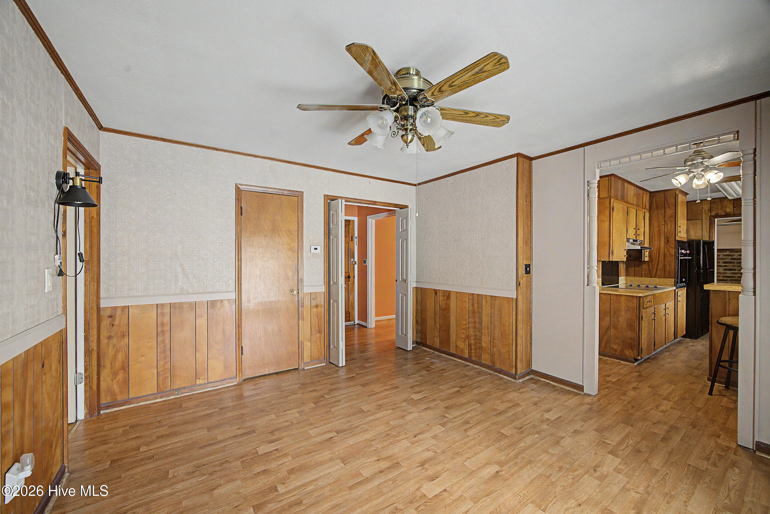 924 Montclair Avenue