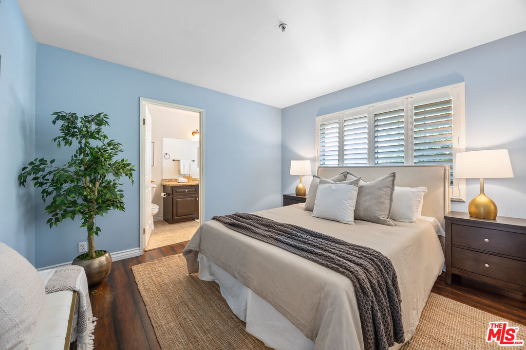 14365 Foothill Blvd Unit: 7