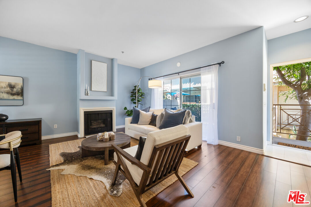 14365 Foothill Blvd Unit: 7