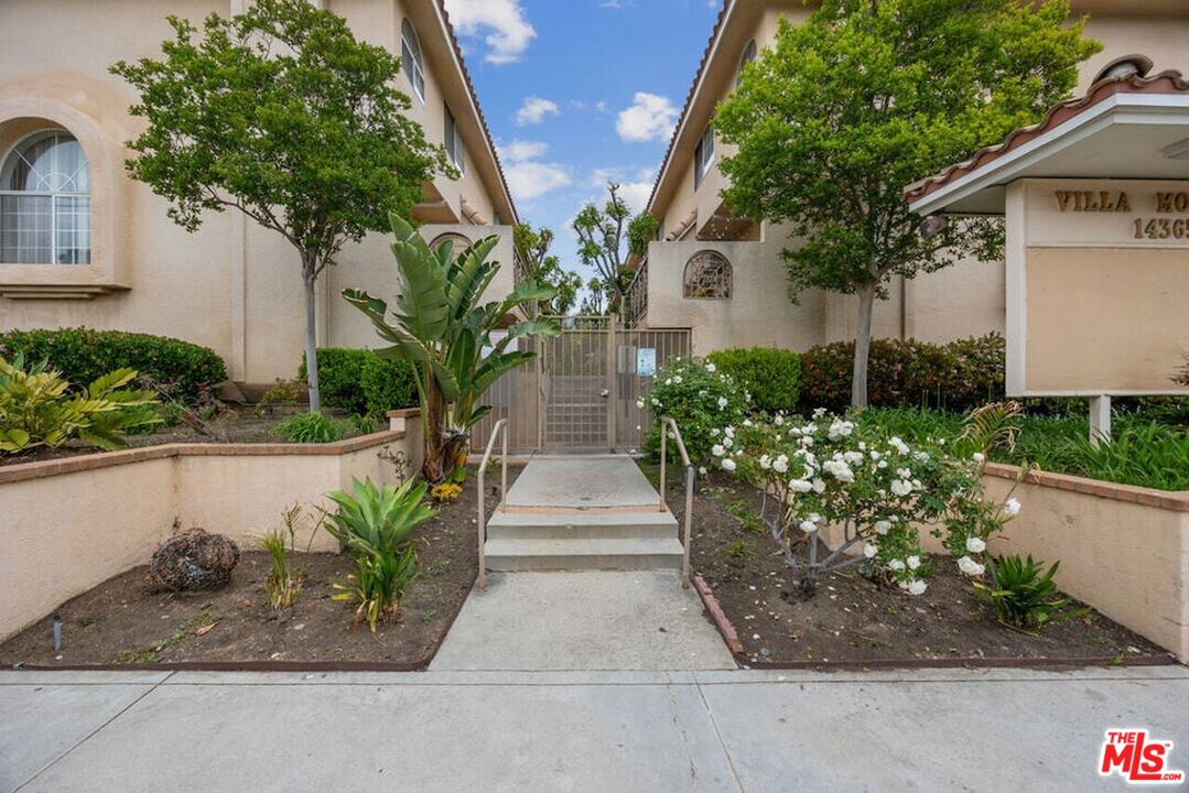14365 Foothill Blvd Unit: 7