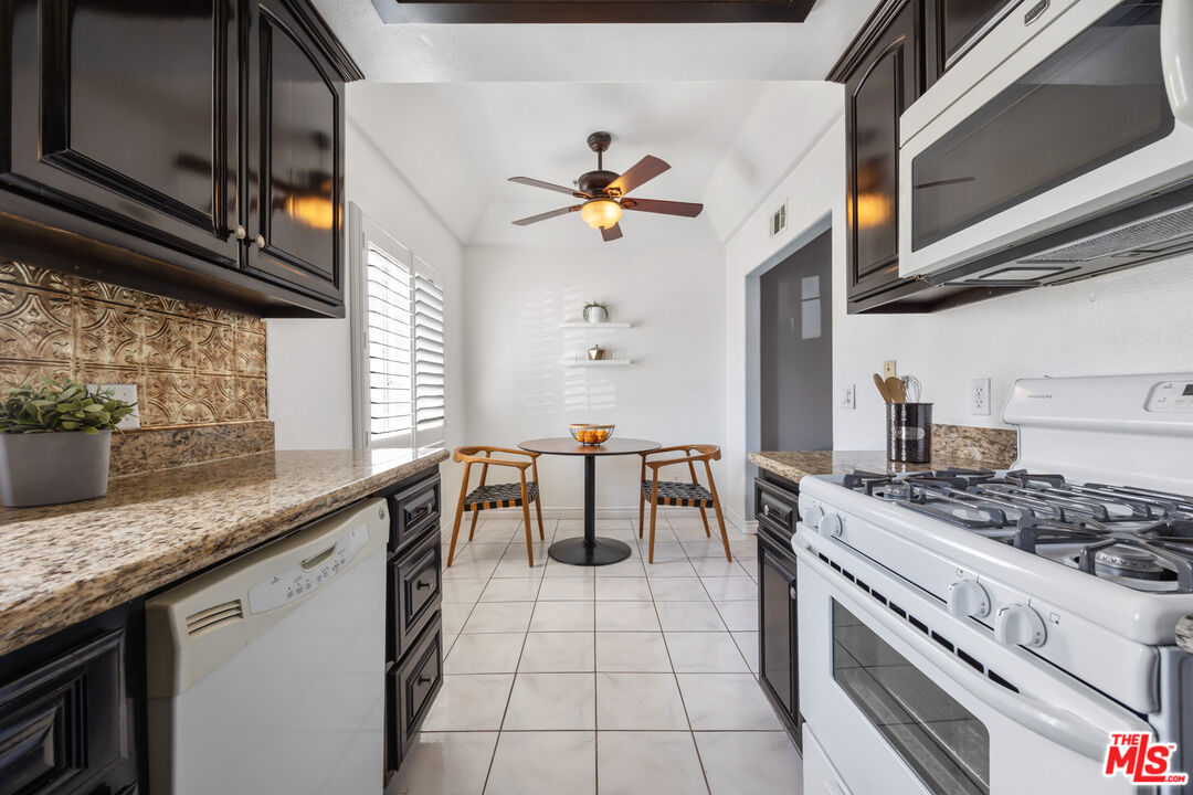 14365 Foothill Blvd Unit: 7