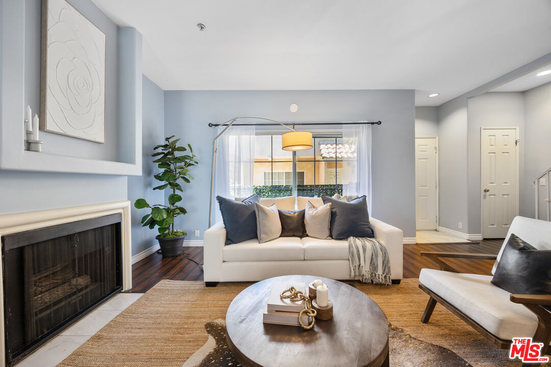 14365 Foothill Blvd Unit: 7