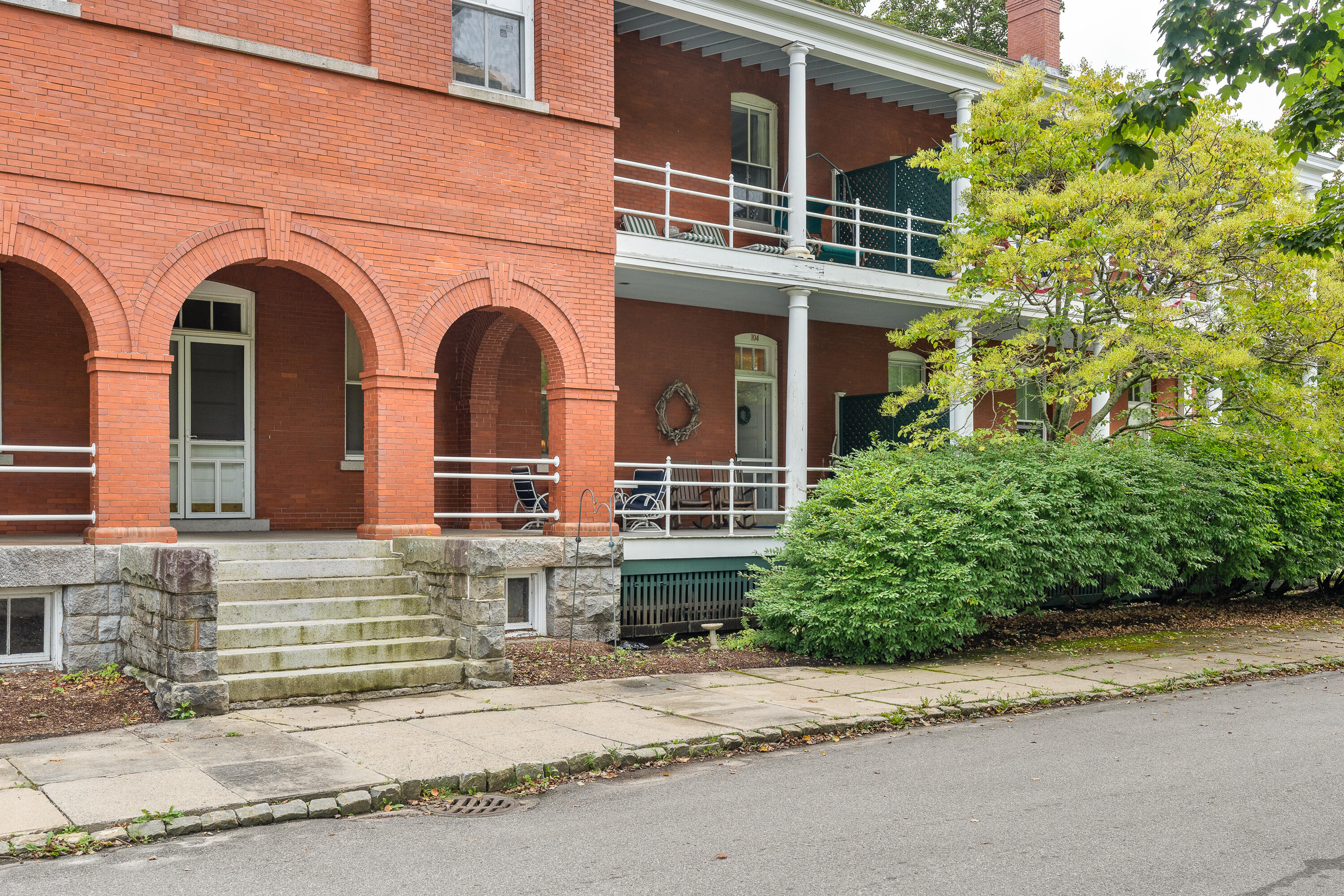 104 Mckinley Court, Diamond Cove, 17D