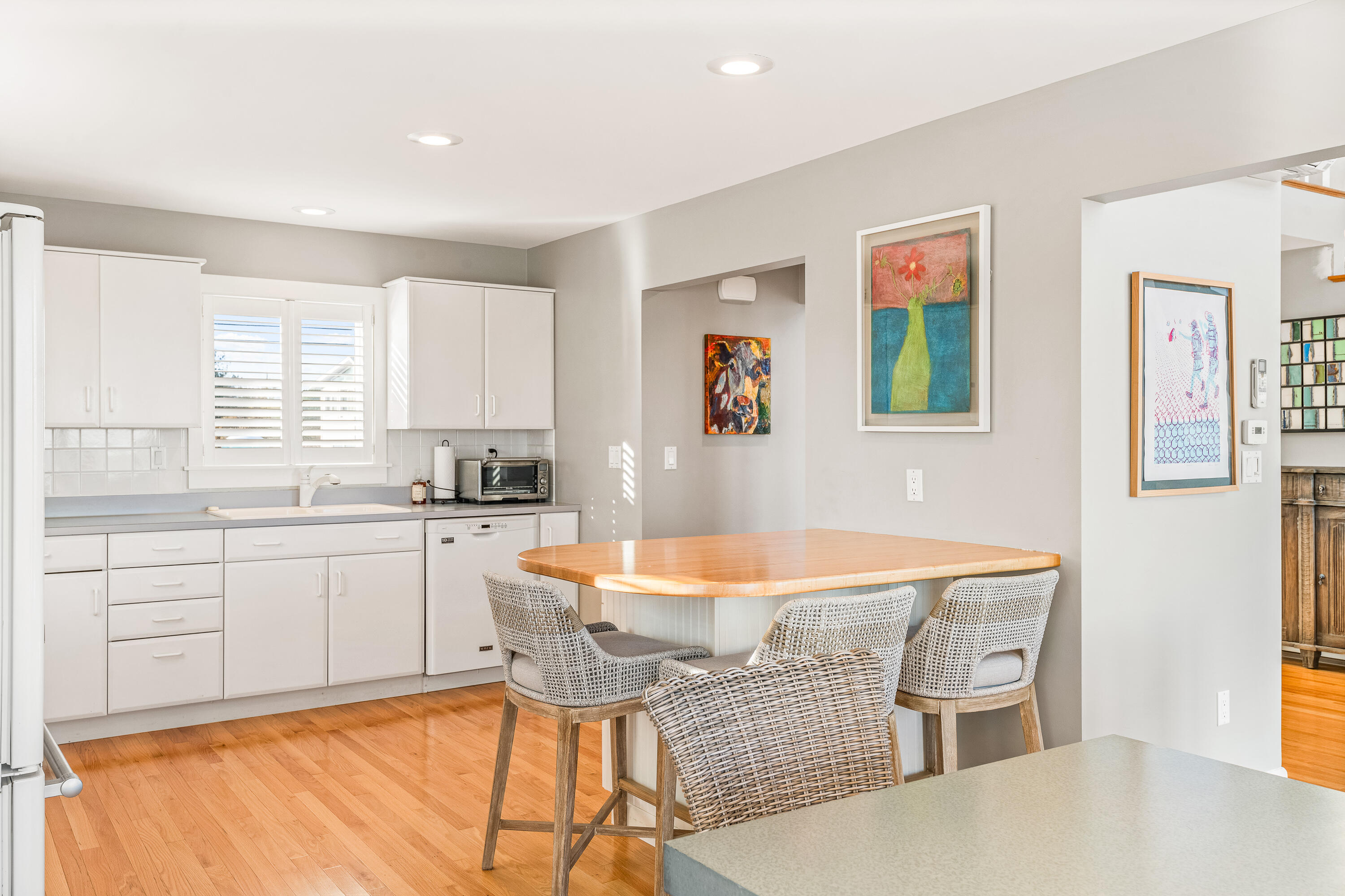 10 River Sands Drive