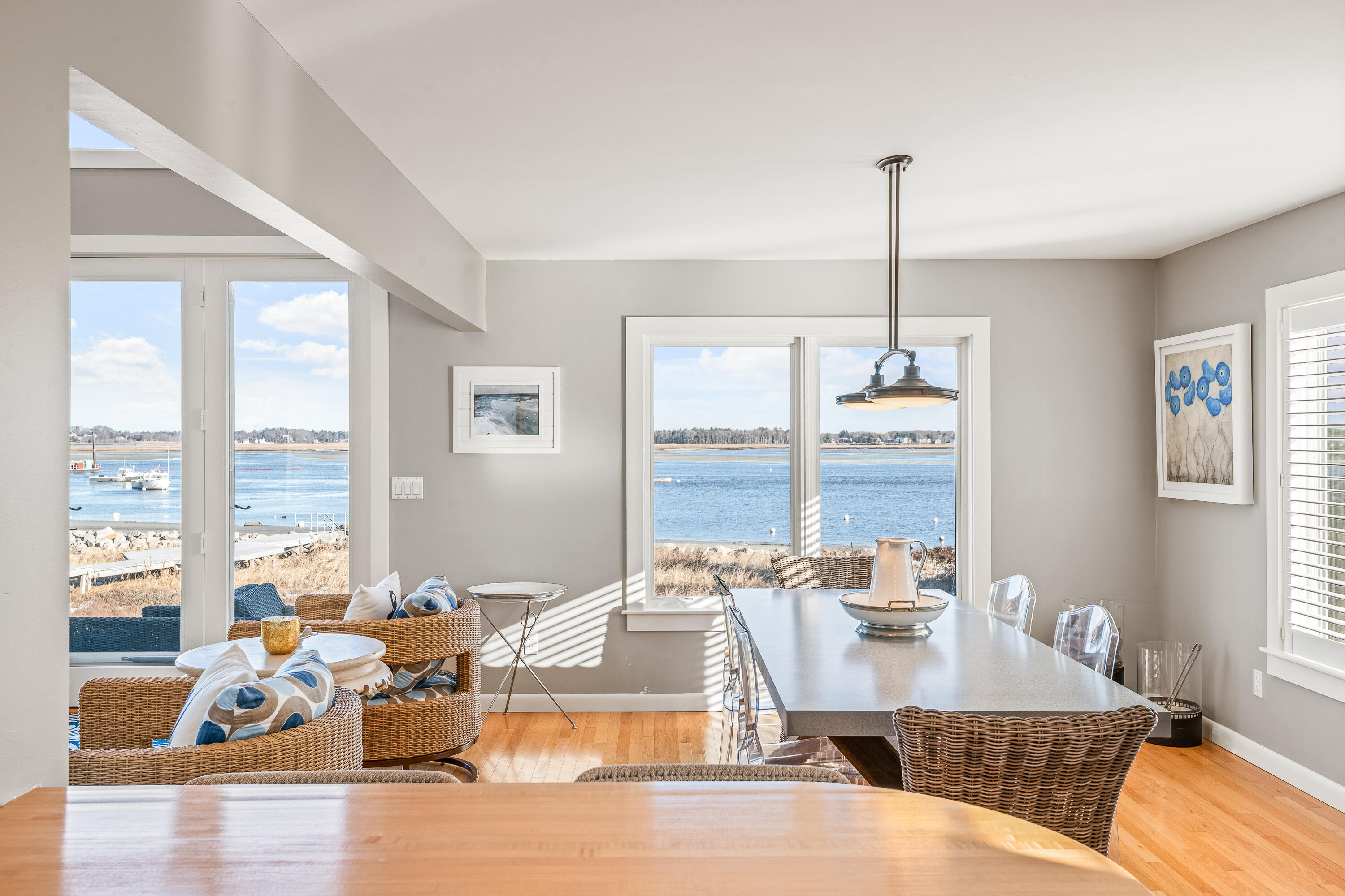 10 River Sands Drive