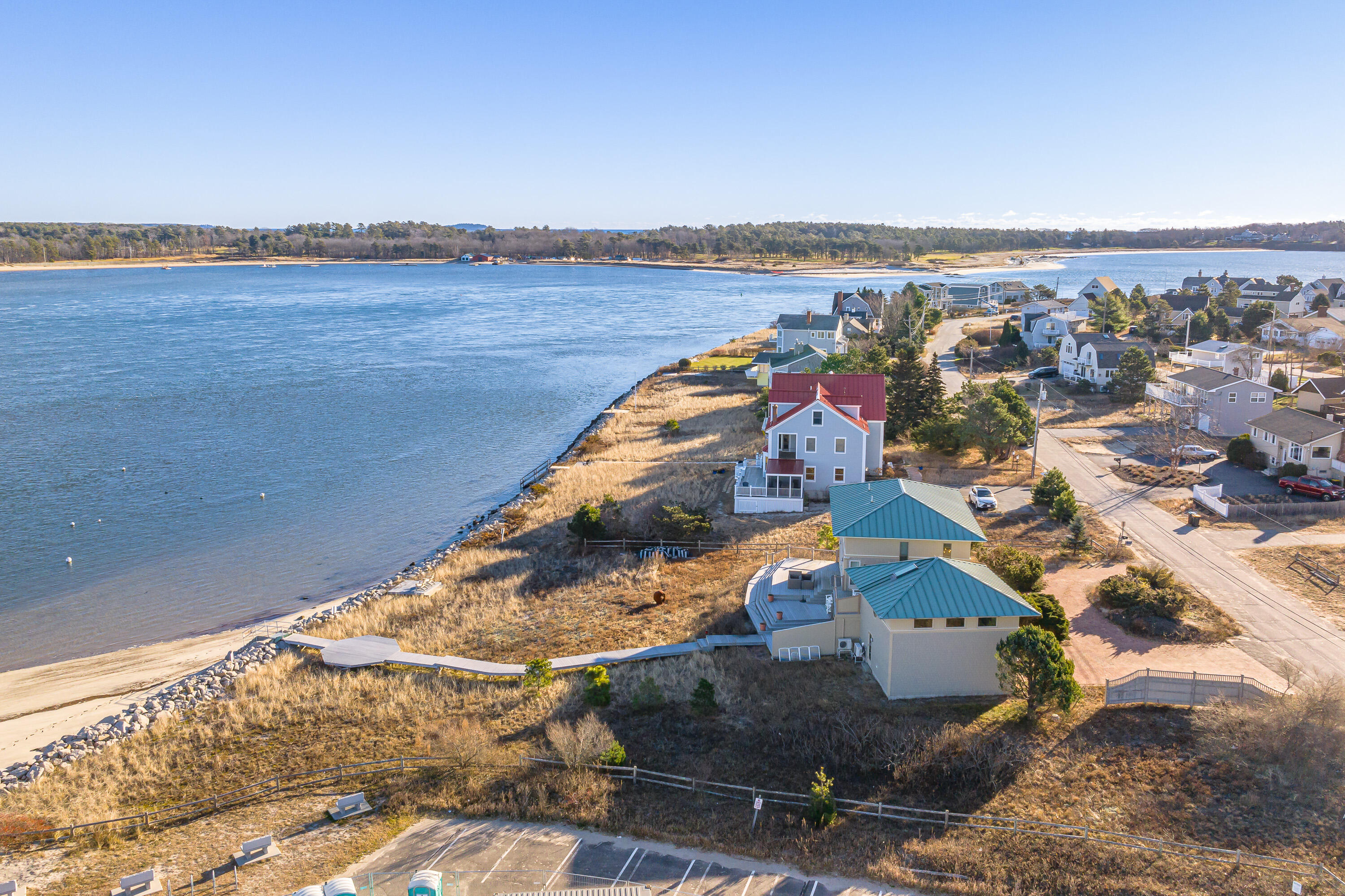 10 River Sands Drive