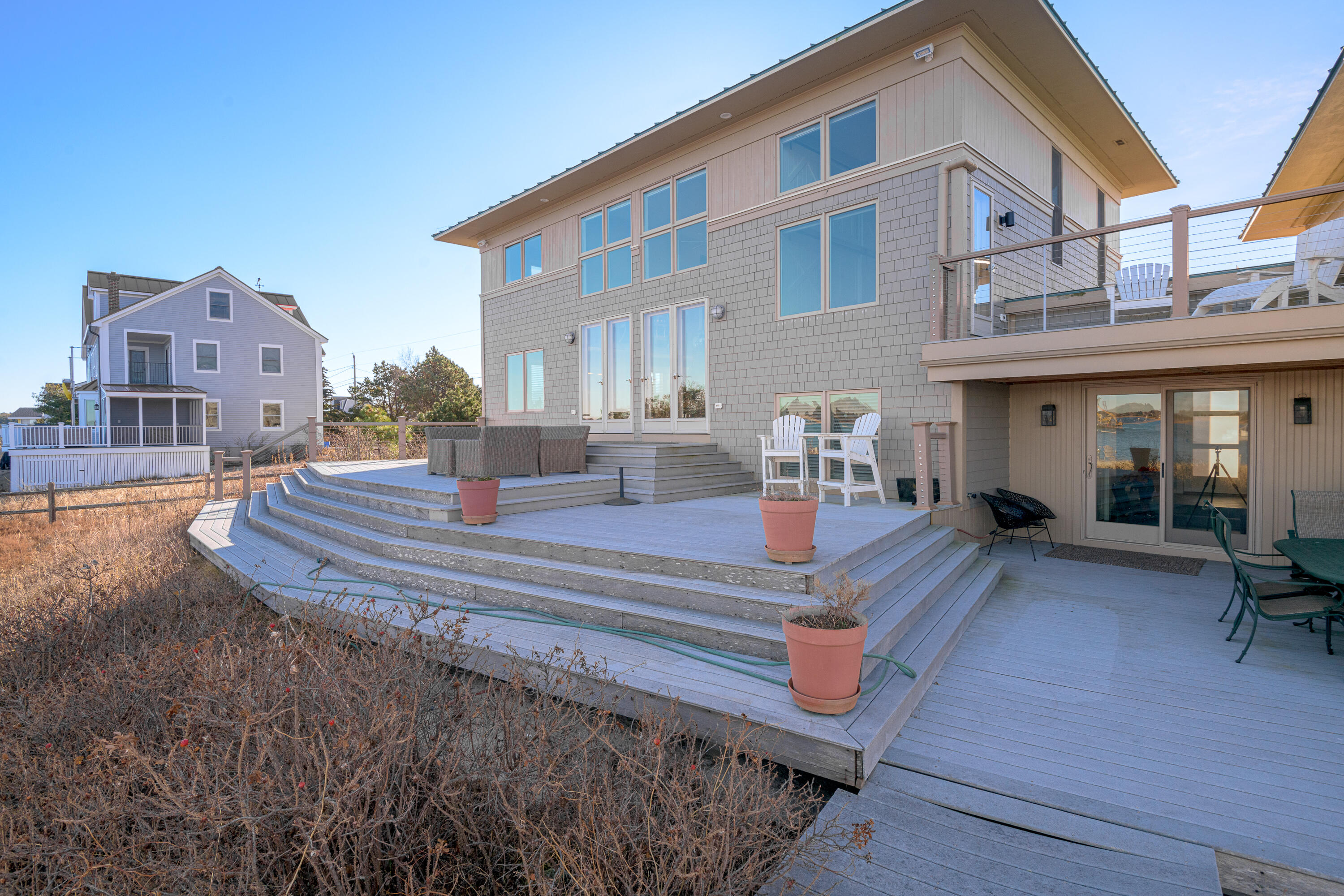 10 River Sands Drive