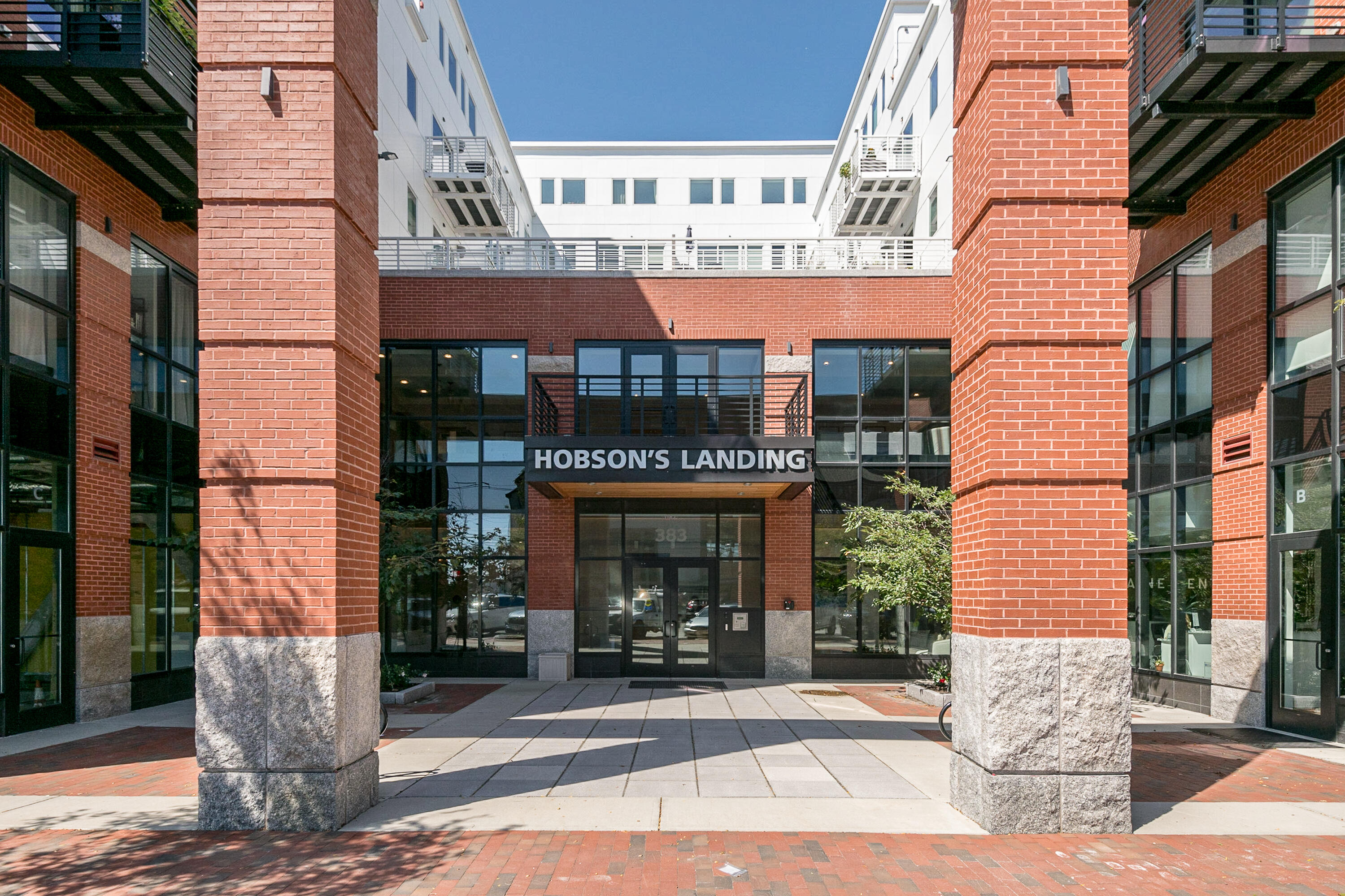 387 Commercial Street, 209