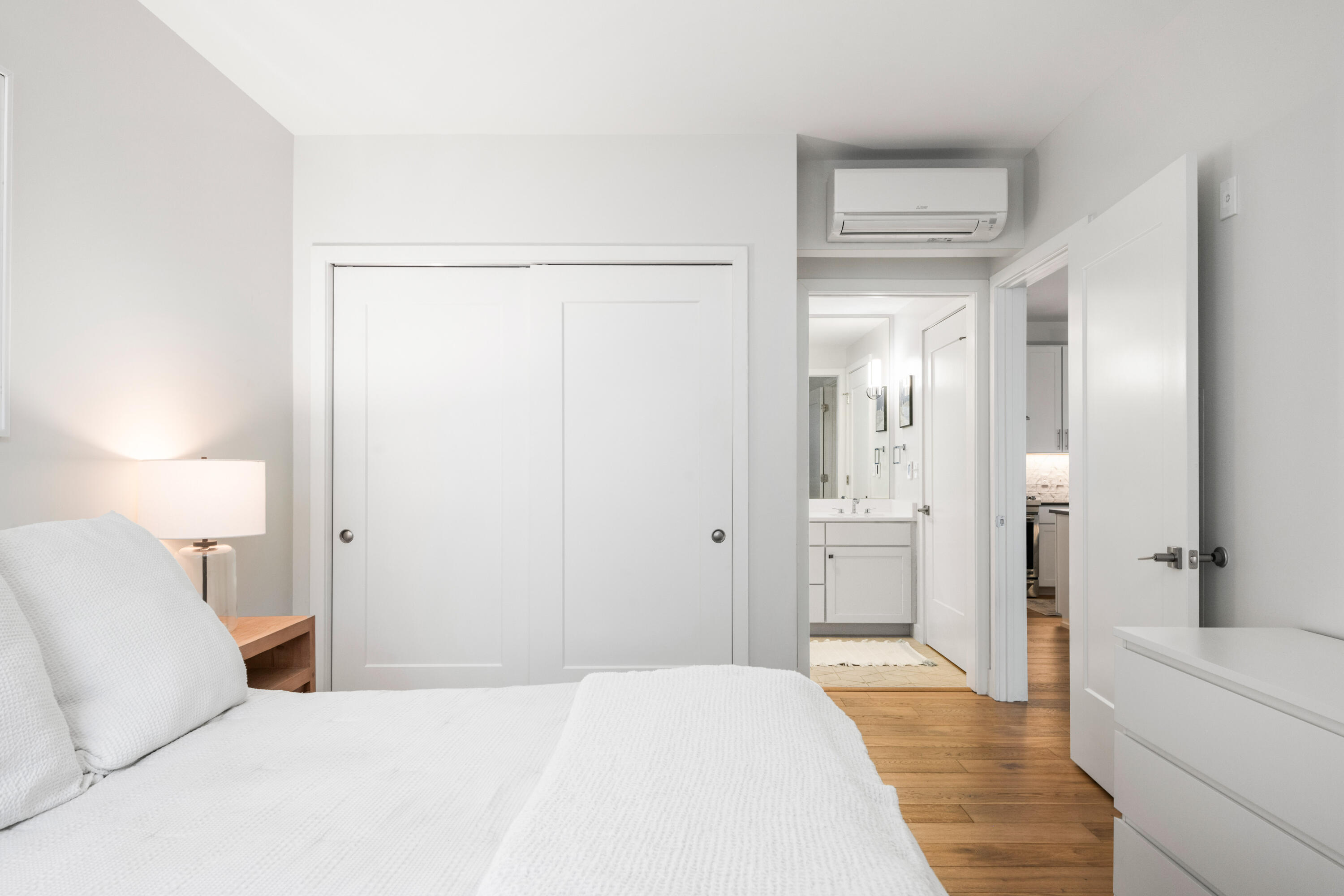 383 Commercial Street, 305