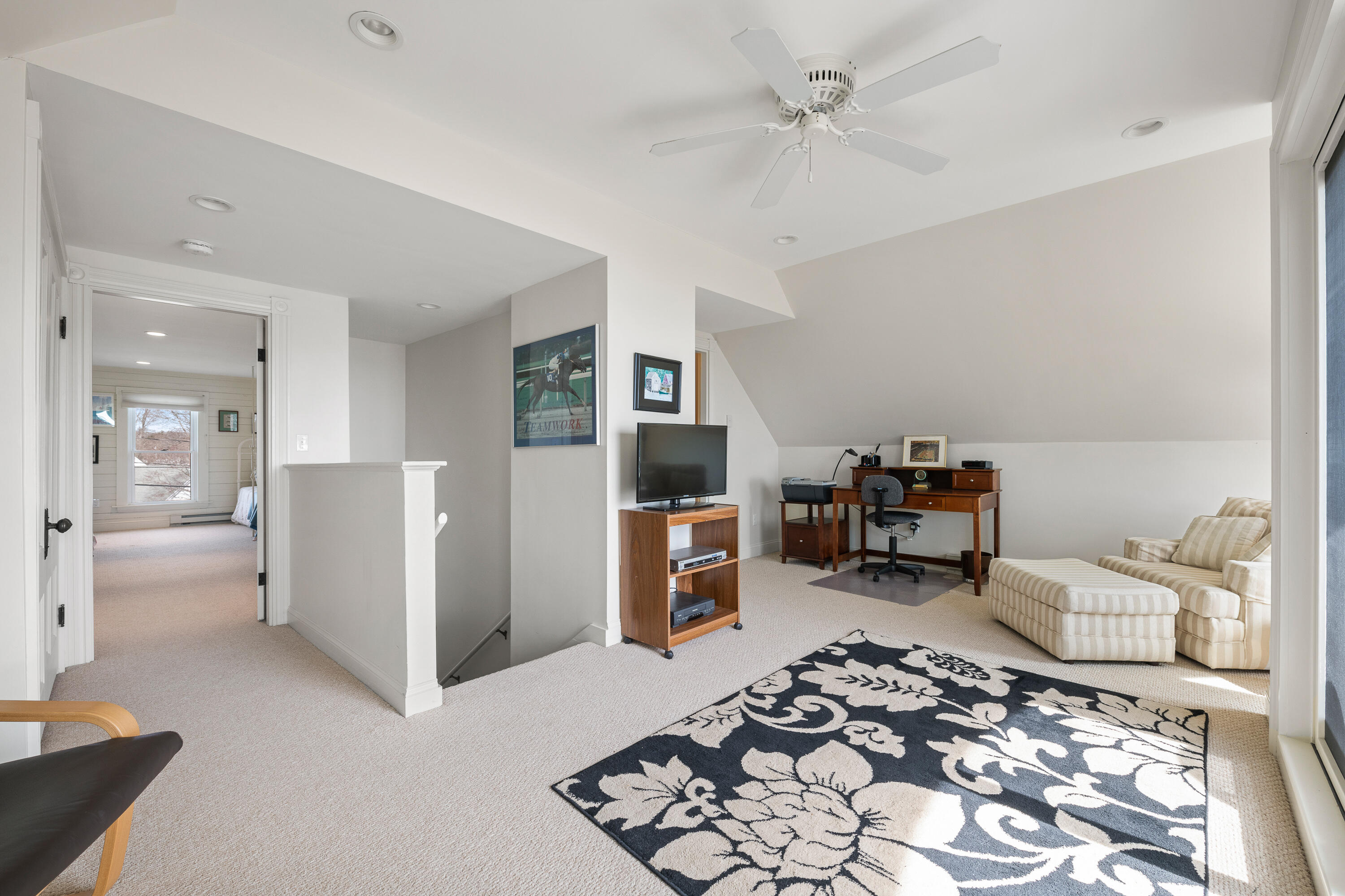 7 Pier Road, 7