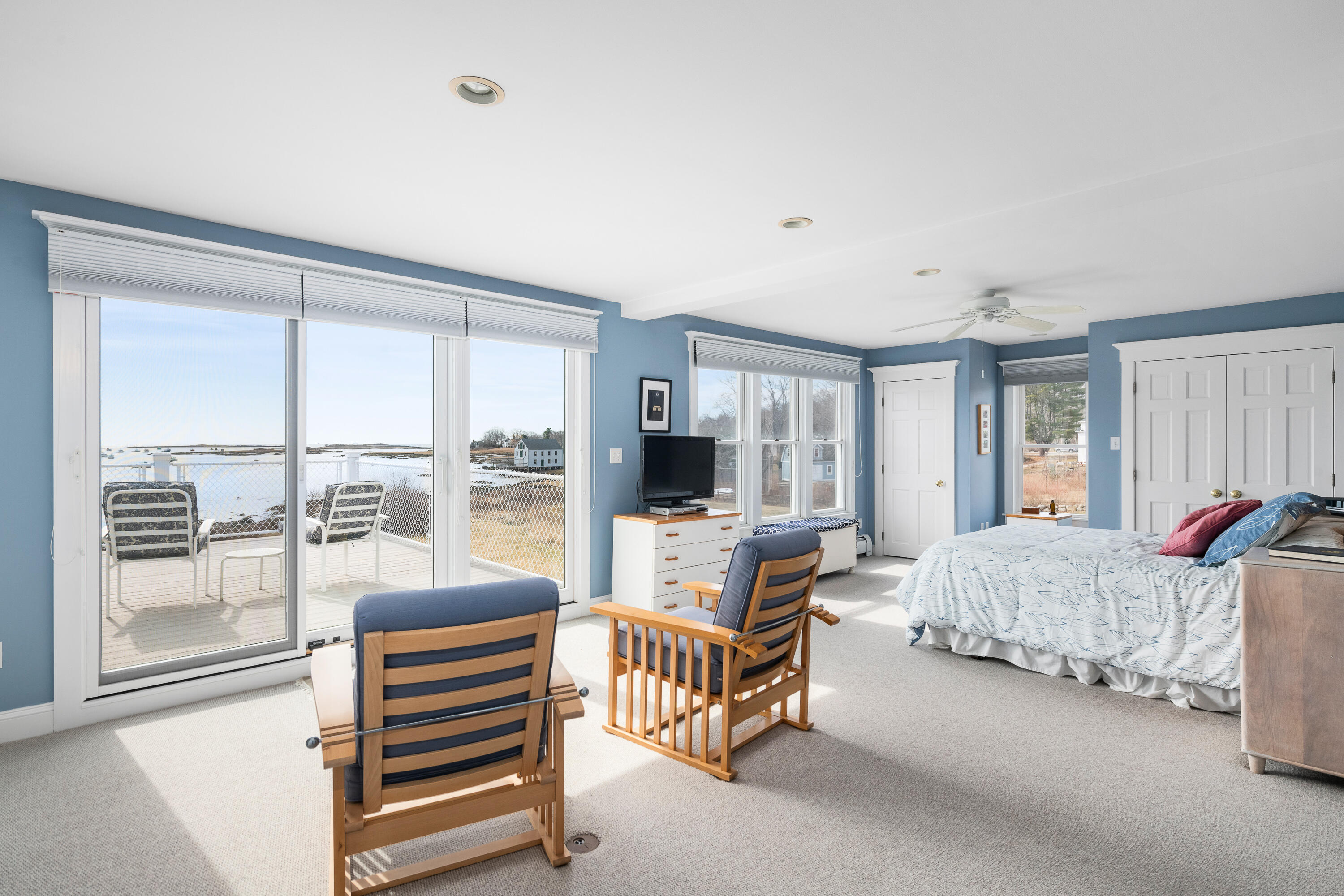 7 Pier Road, 7