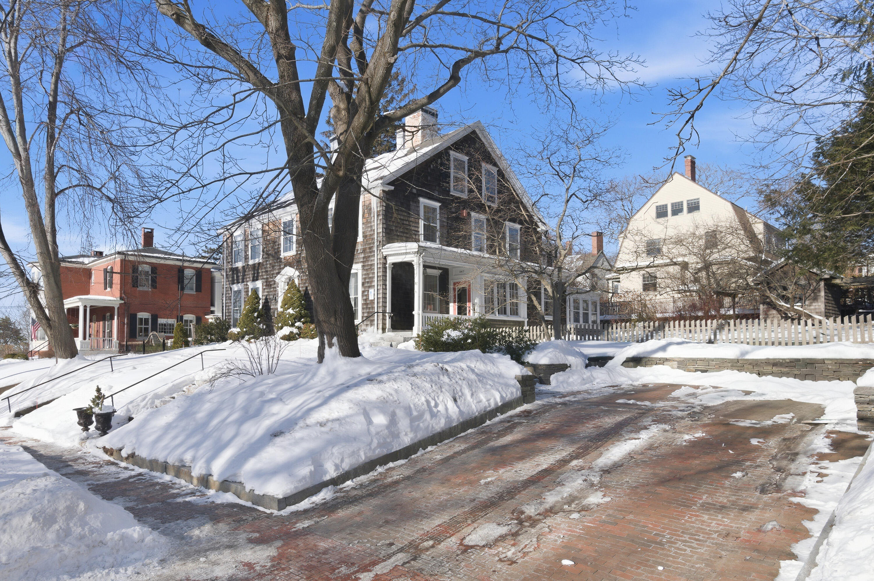 387 Danforth Street 1