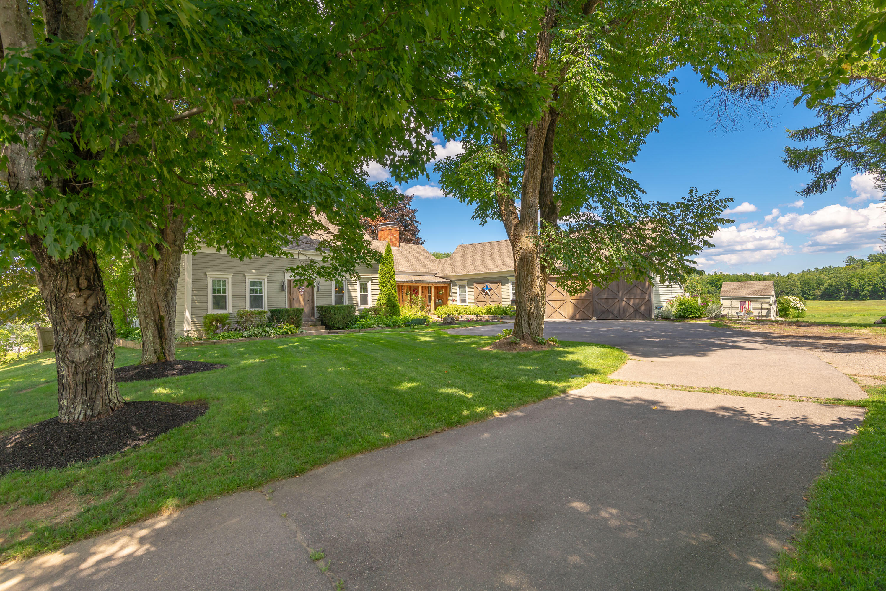 697 Fort Hill Road