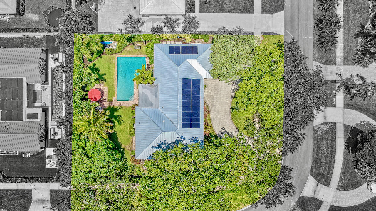 137 Cruiser Road S