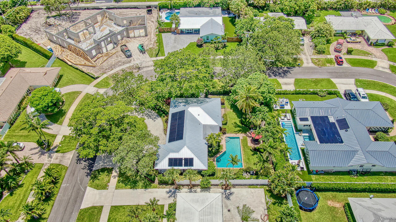 137 Cruiser Road S