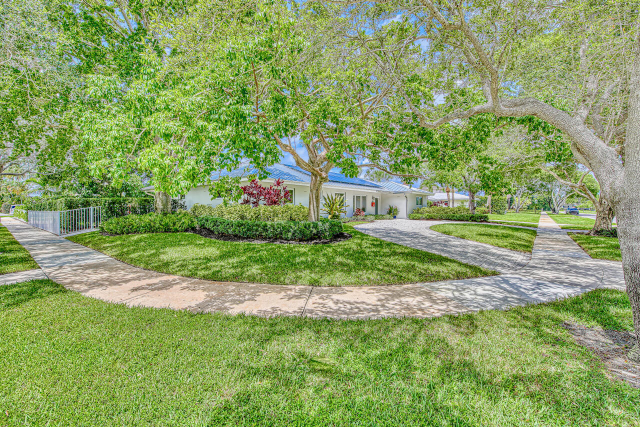 137 Cruiser Road S